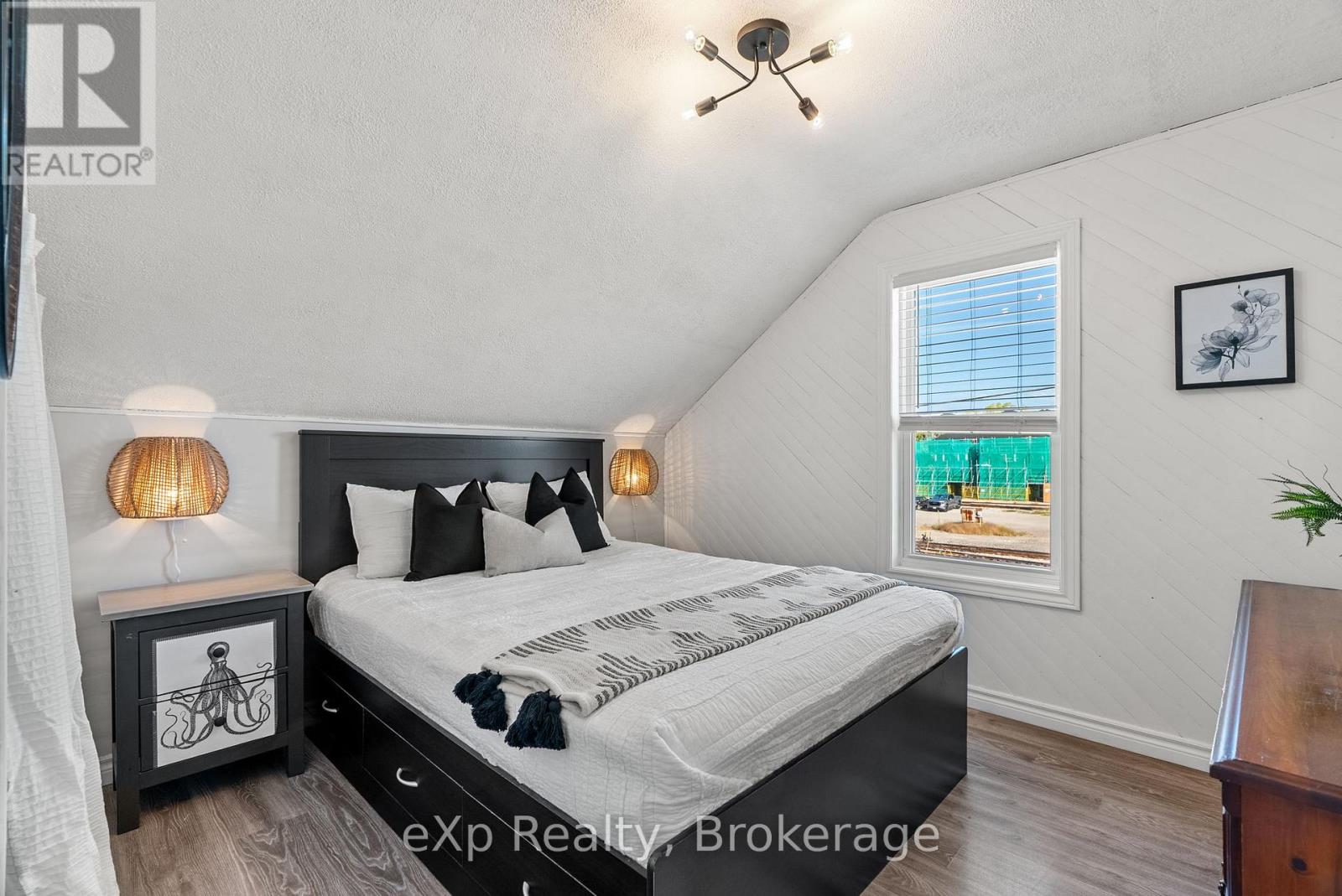 63 Guelph Street, Stratford, Ontario  N5A 3W7 - Photo 24 - X13005154