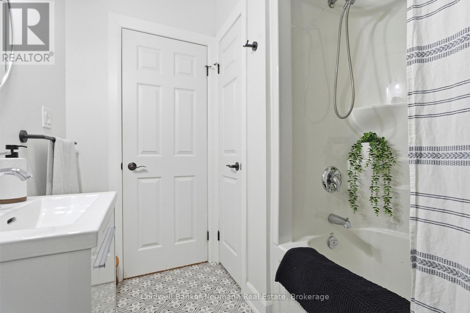 57 Wideman Boulevard, Guelph, Ontario  N1E 0H9 - Photo 7 - X13005164