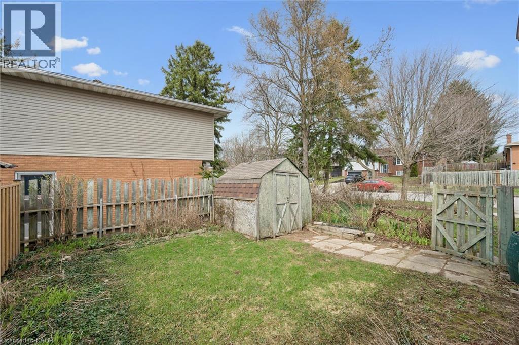 3 Inadale Court, Kitchener, Ontario  N2M 2Z7 - Photo 34 - 40818565