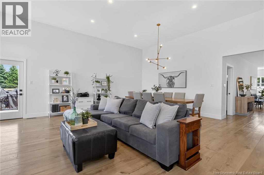 279 Hillsborough Road, Riverview, New Brunswick  E1B 1S3 - Photo 25 - NB132576
