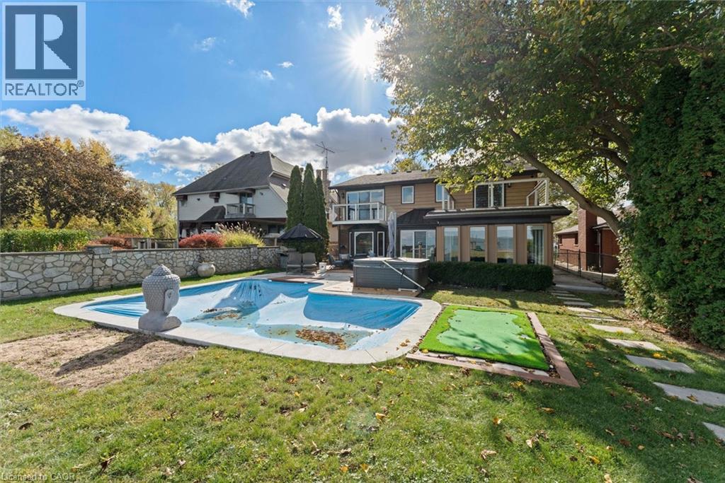 139 Lakeview Drive, Belle River, Ontario  N0R 1A0 - Photo 5 - 40819582