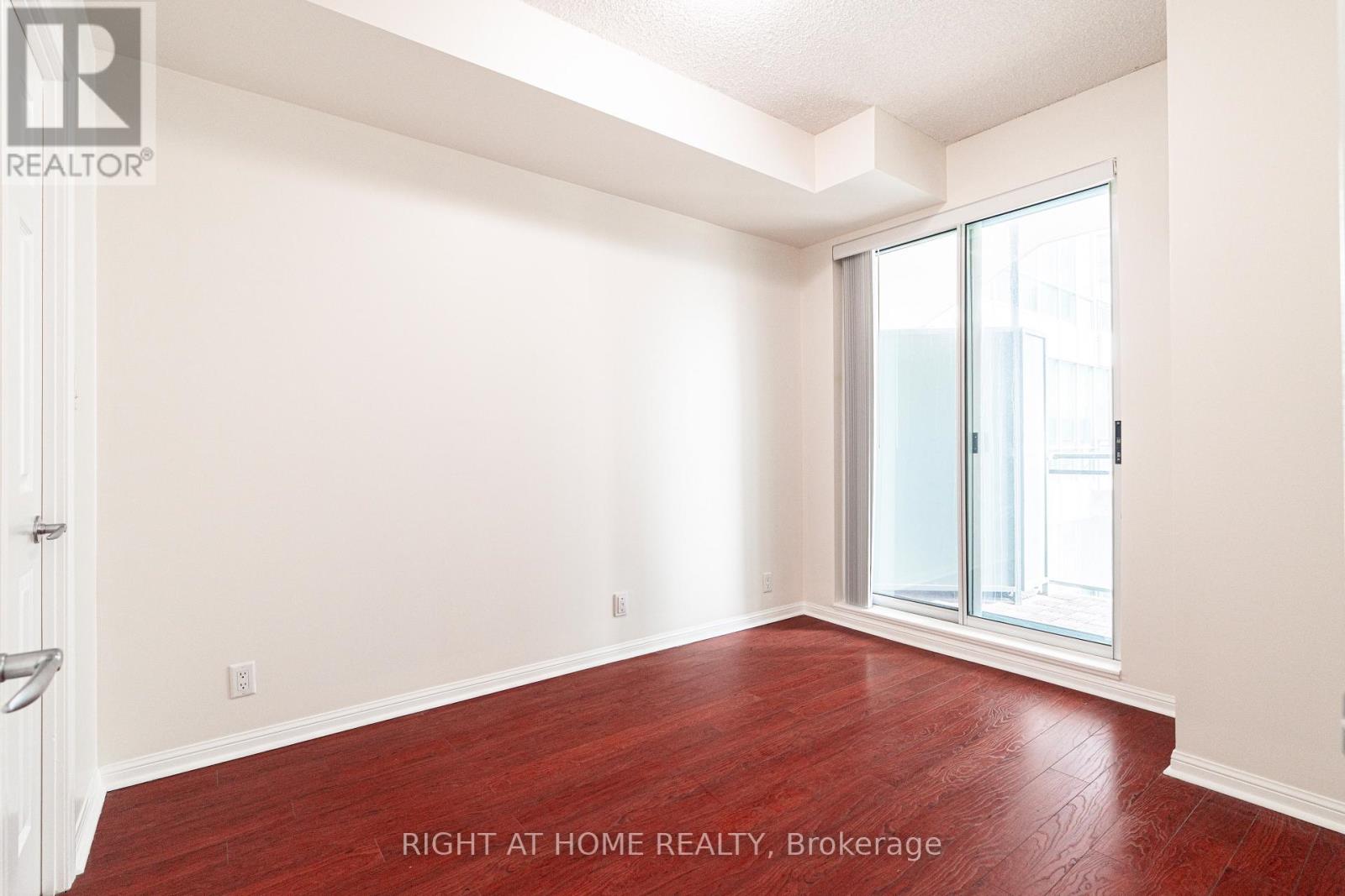 918 - 230 Queens Quay W, Toronto, Ontario  M5J 2Y7 - Photo 13 - C13005170