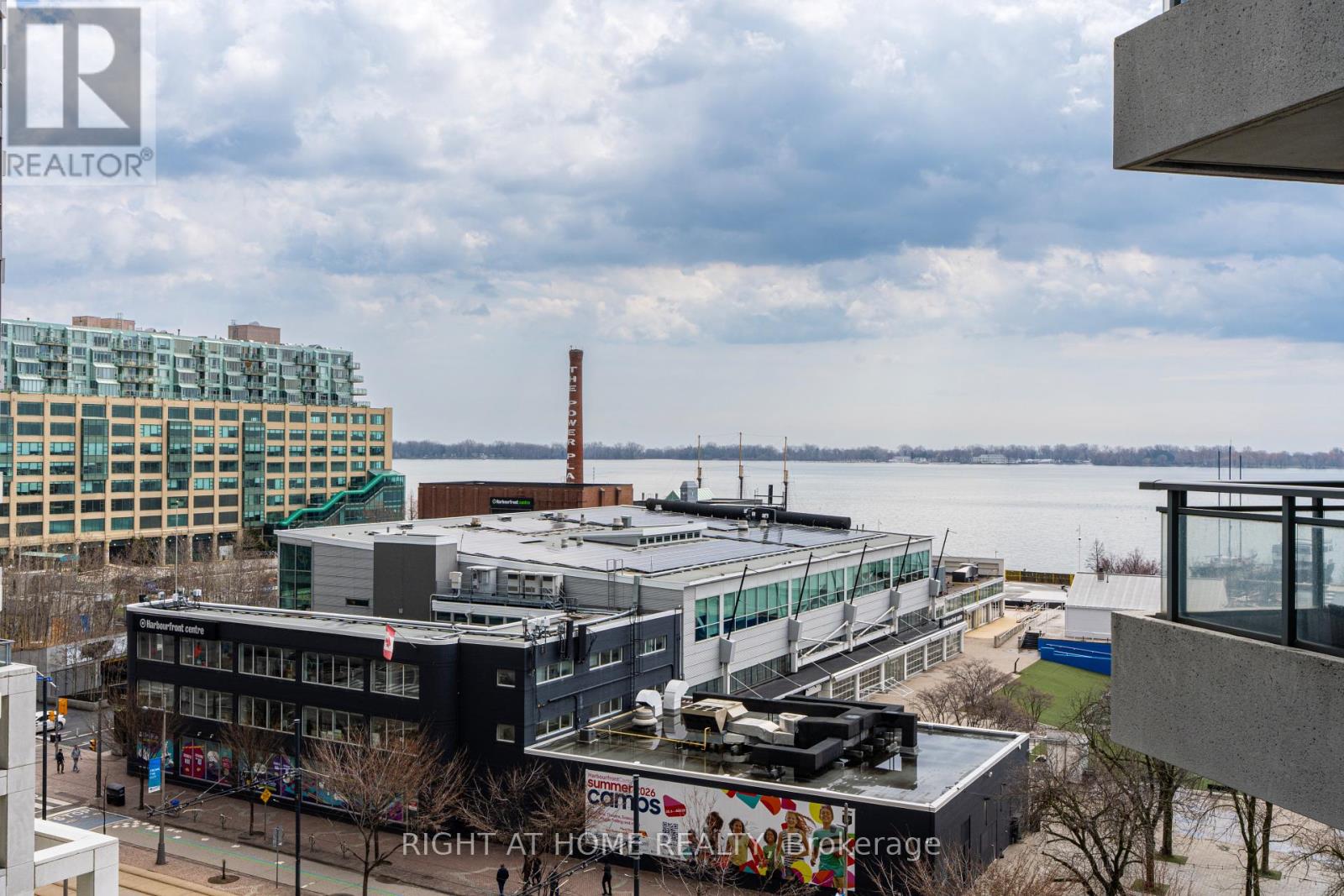 918 - 230 Queens Quay W, Toronto, Ontario  M5J 2Y7 - Photo 17 - C13005170