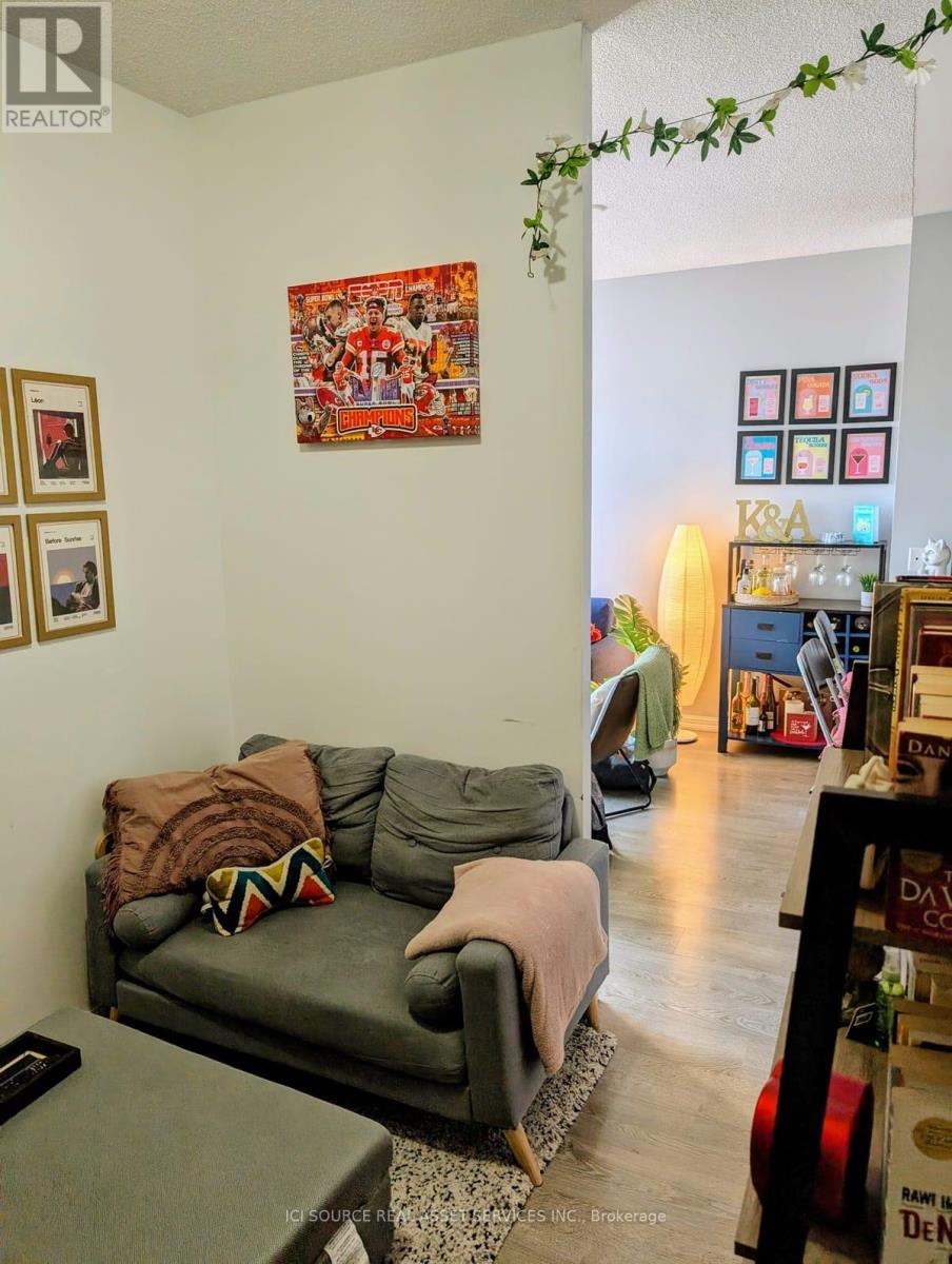 2408 - 75 East Liberty Street, Toronto, Ontario  M6K 3R3 - Photo 12 - C13005182