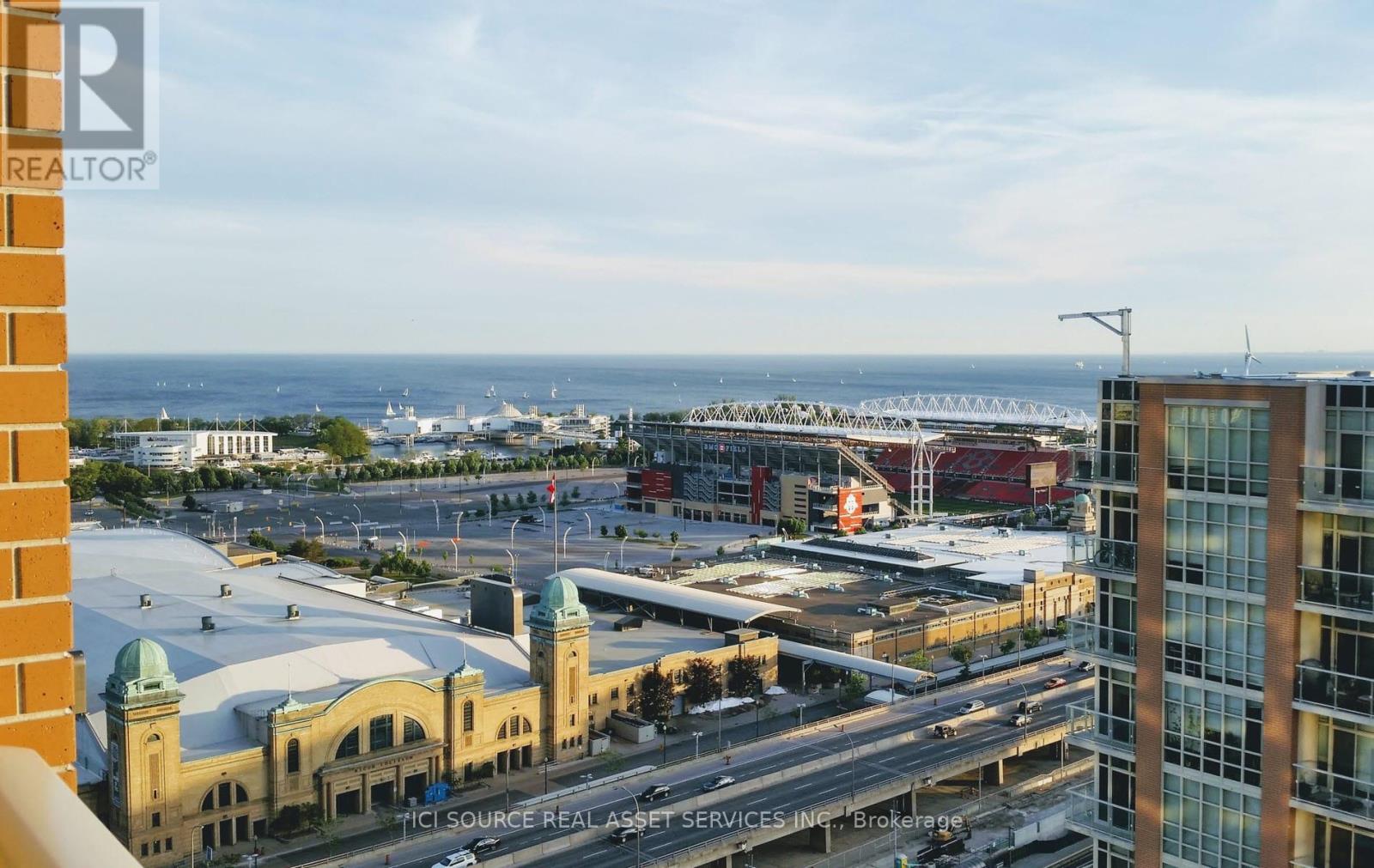 2408 - 75 East Liberty Street, Toronto, Ontario  M6K 3R3 - Photo 15 - C13005182