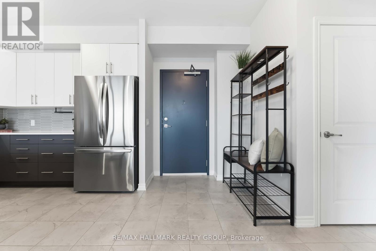 602 - 397 Codds Road, Ottawa, Ontario  K1K 5C7 - Photo 2 - X13005122