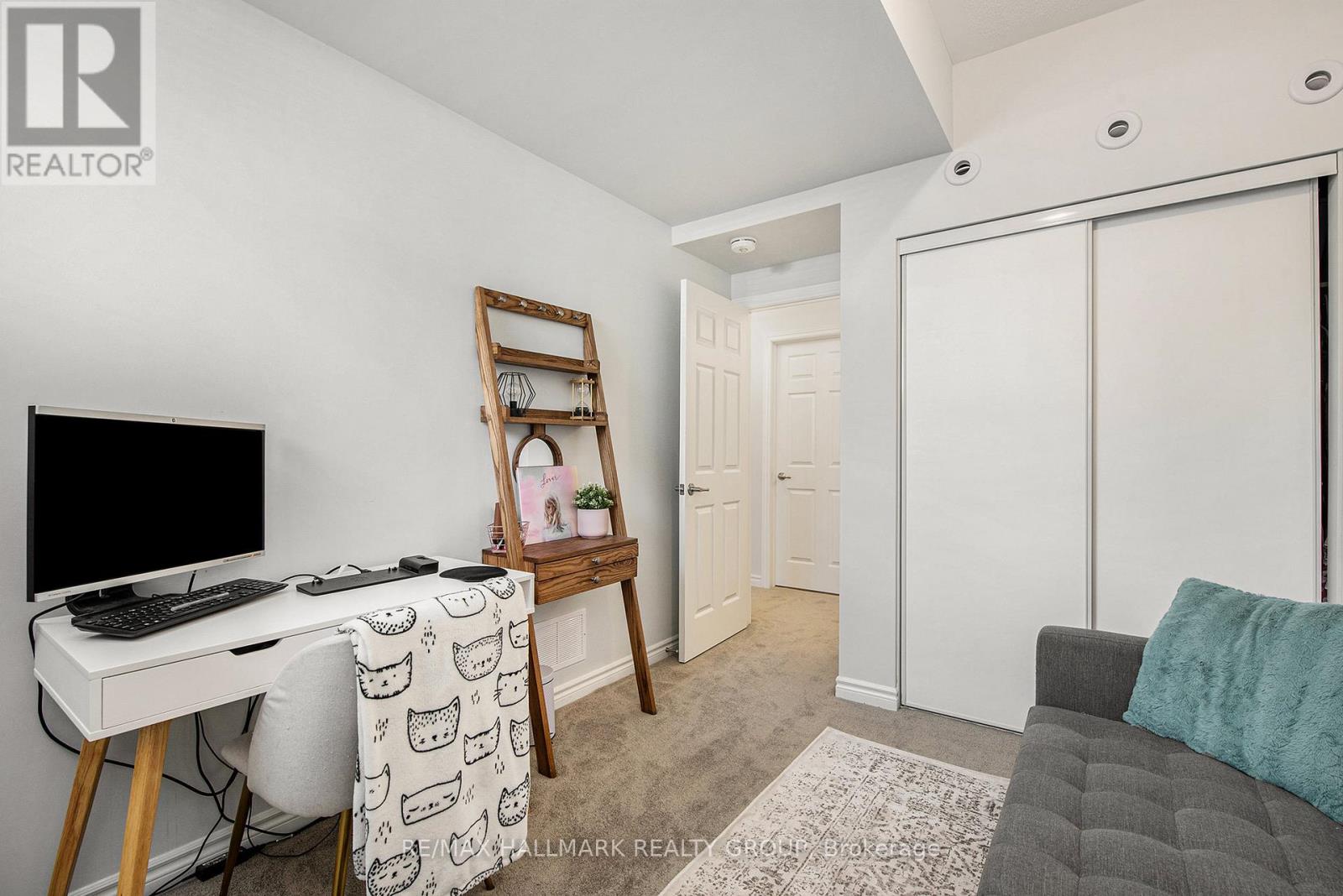 814 Mikinak Road, Ottawa, Ontario  K1K 0P2 - Photo 10 - X13005158