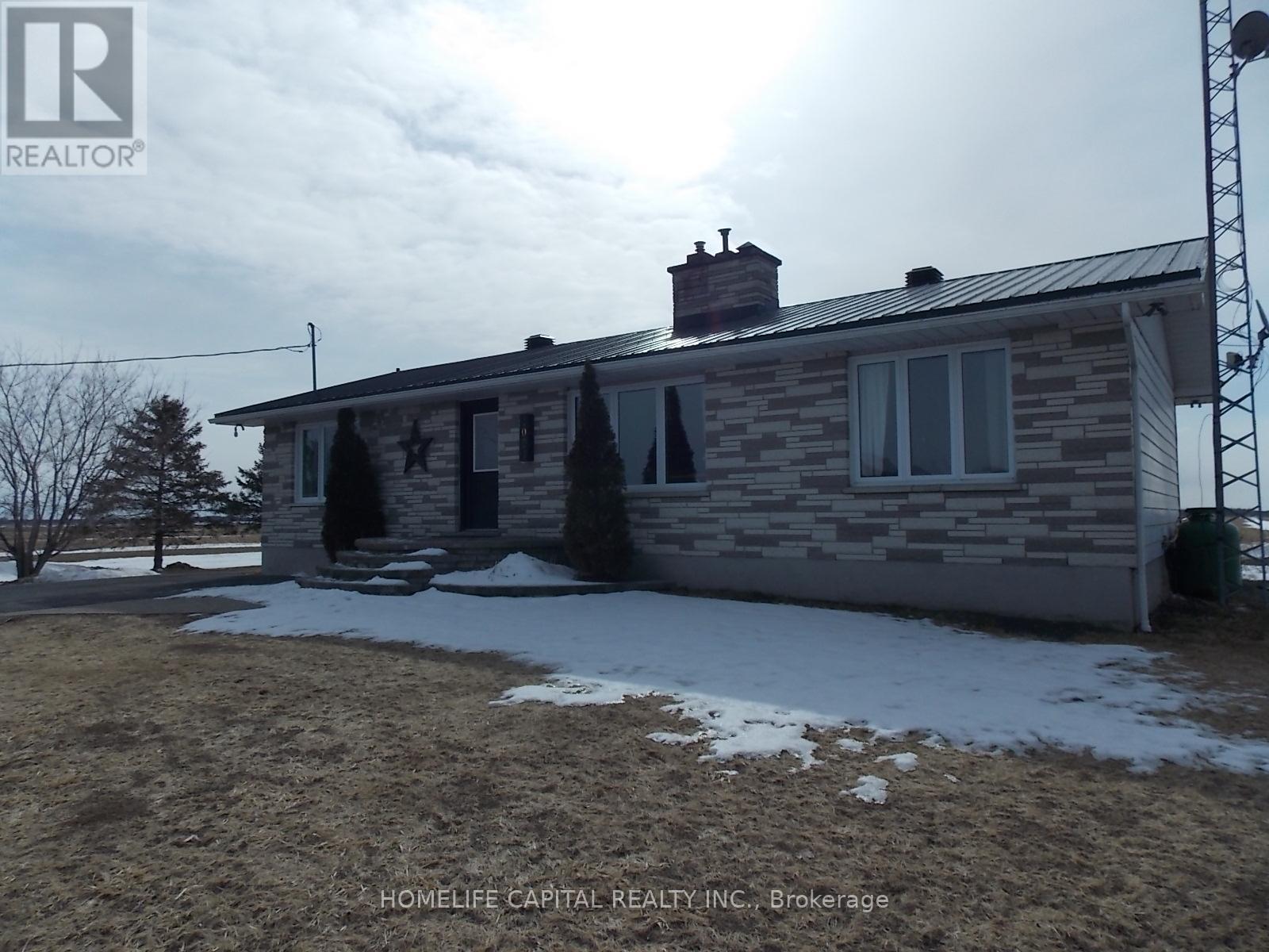 1091 County Rd 15 Road, Alfred And Plantagenet, Ontario  K0B 1A0 - Photo 3 - X13005168