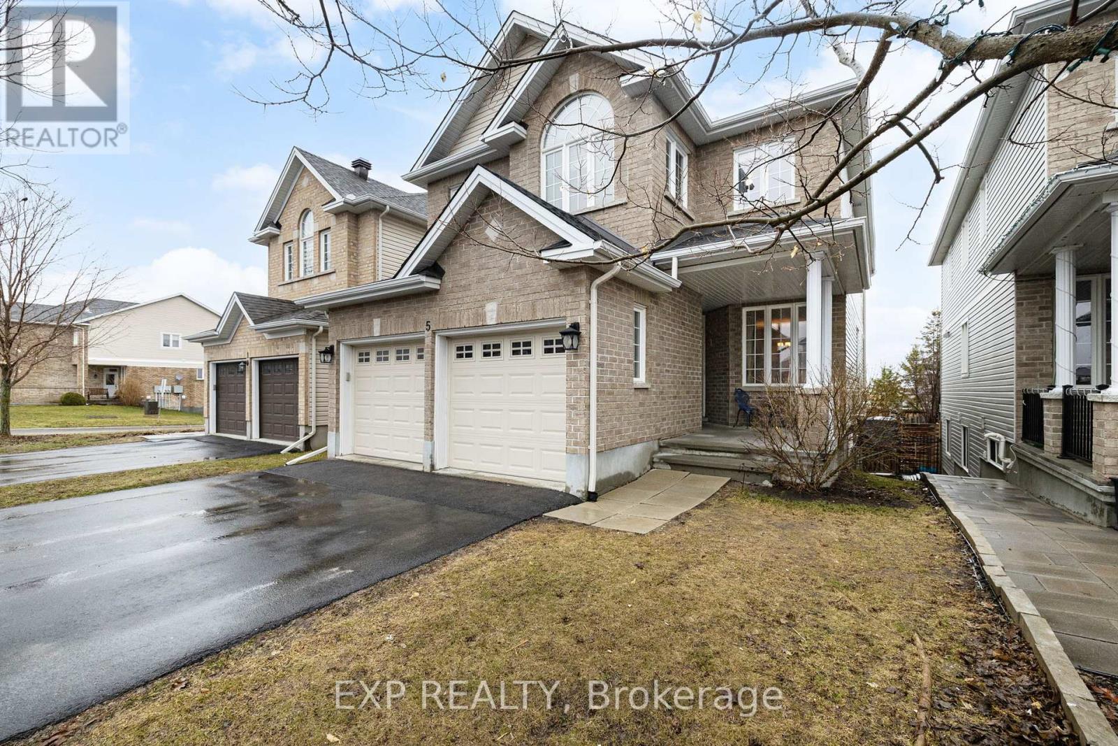 5 BERT HALL STREET, Arnprior, Ontario