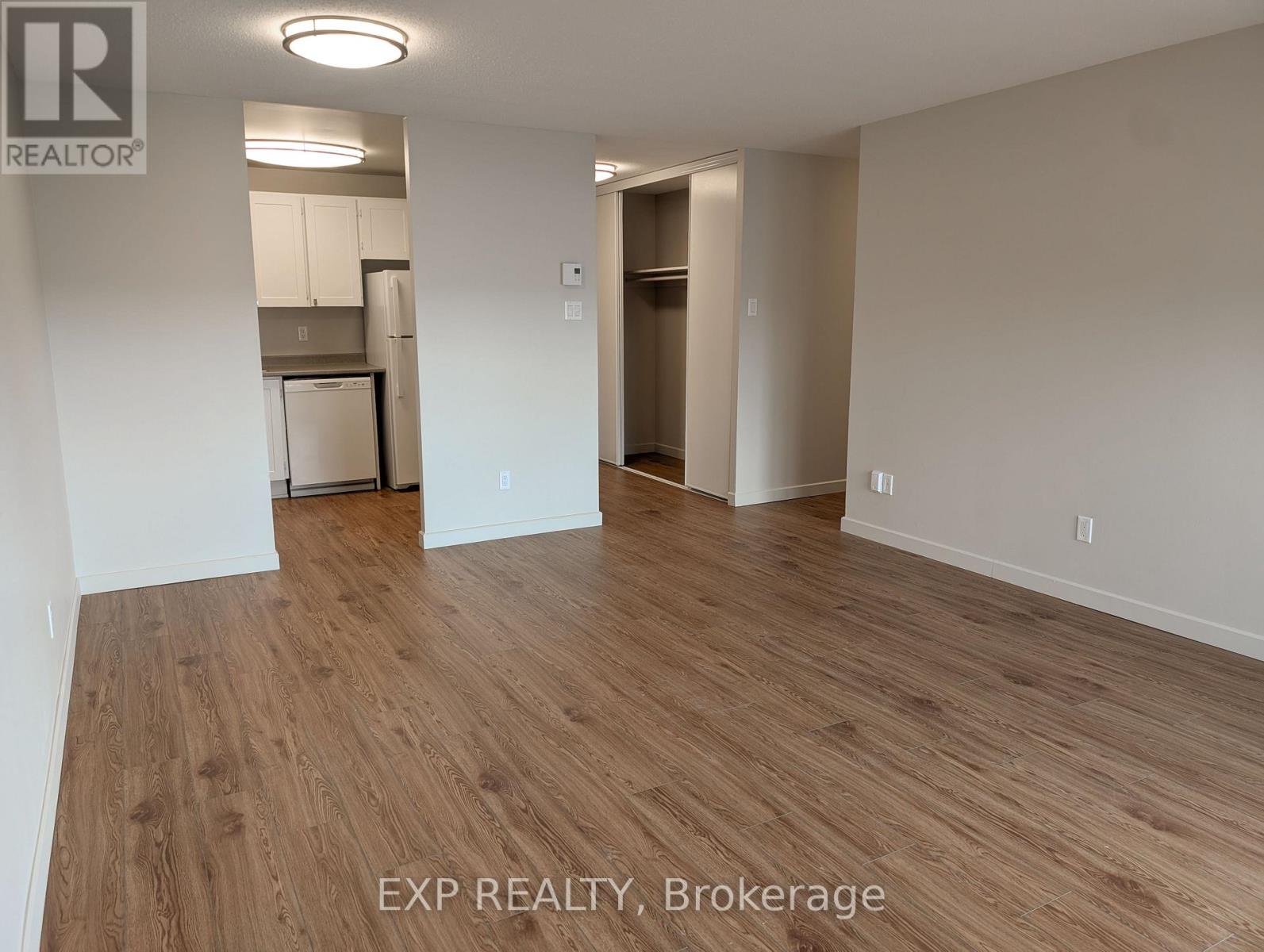 420 - 1320 Richmond Road, Ottawa, Ontario  K2B 8L3 - Photo 3 - X13005180