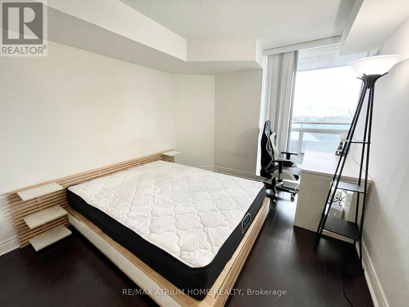 910 - 60 Brian Harrison Way, Toronto, Ontario  M1P 5J5 - Photo 10 - E13005126