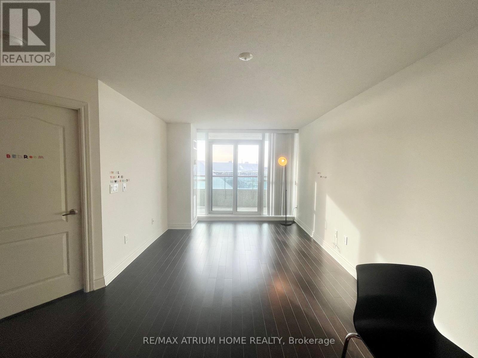 910 - 60 Brian Harrison Way, Toronto, Ontario  M1P 5J5 - Photo 3 - E13005126