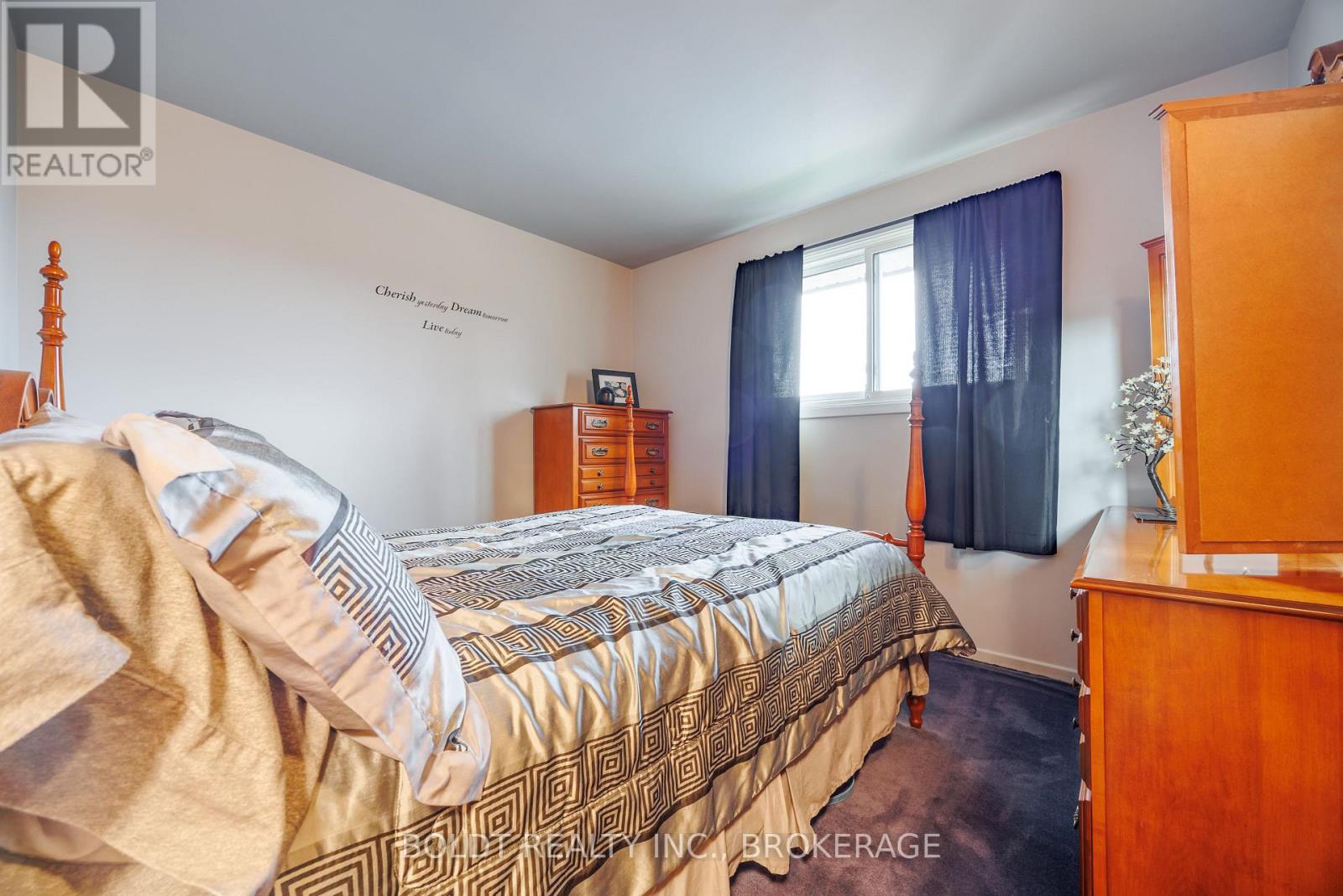 23 Acadia Crescent, St. Catharines, Ontario  L2P 1H7 - Photo 16 - X13005112