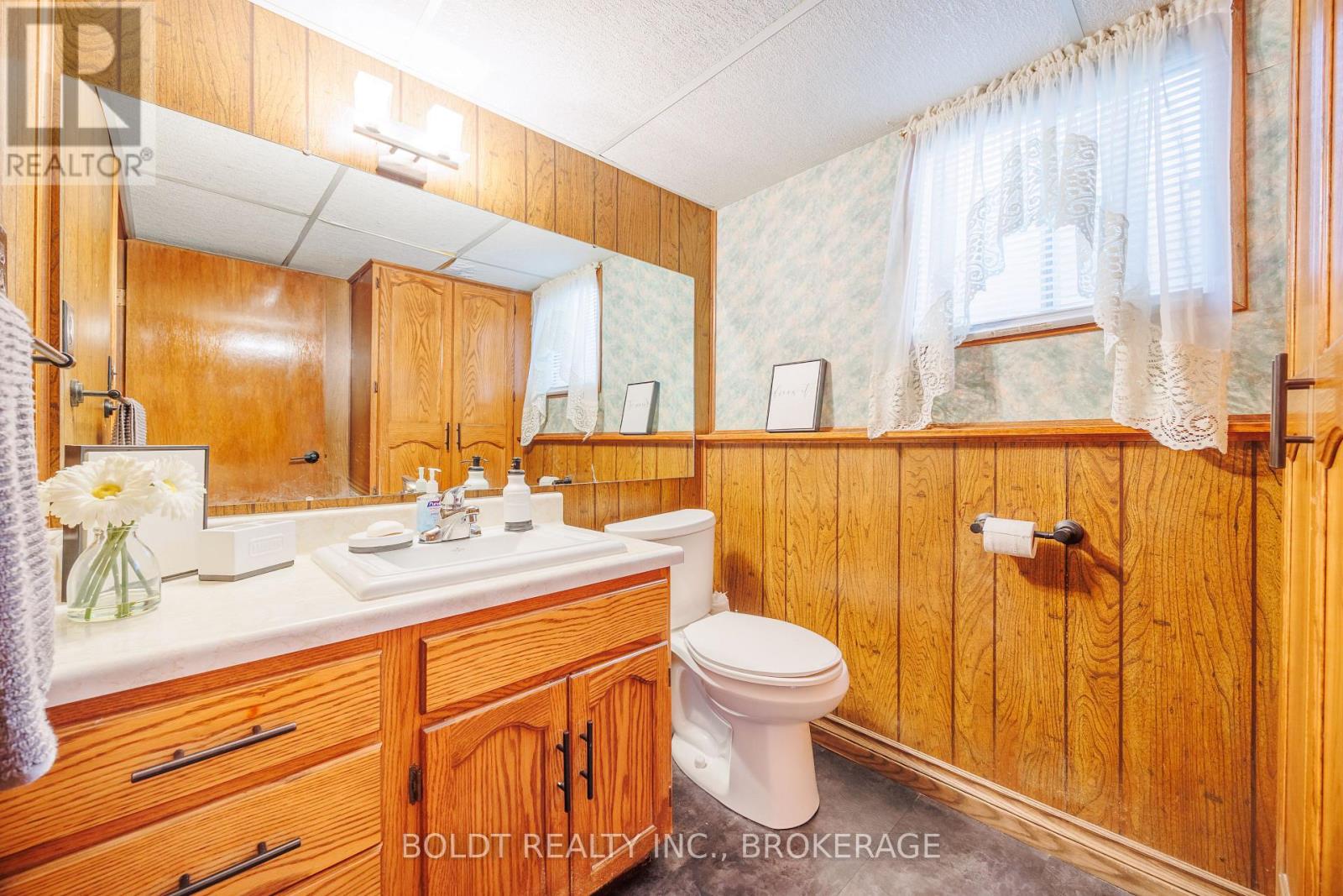 23 Acadia Crescent, St. Catharines, Ontario  L2P 1H7 - Photo 18 - X13005112