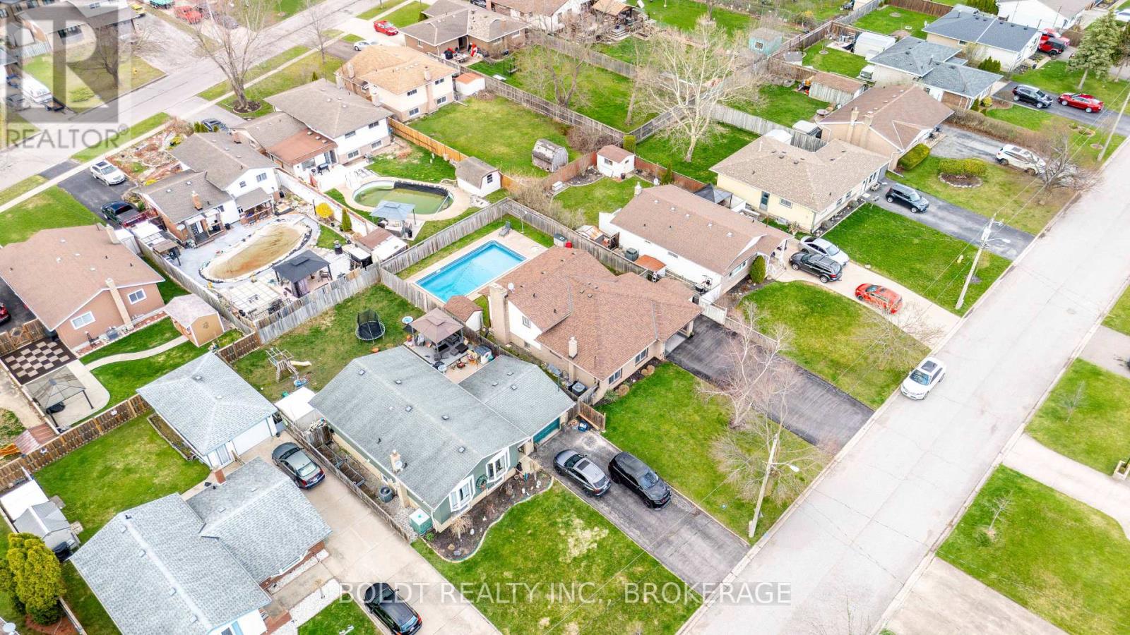 23 Acadia Crescent, St. Catharines, Ontario  L2P 1H7 - Photo 31 - X13005112