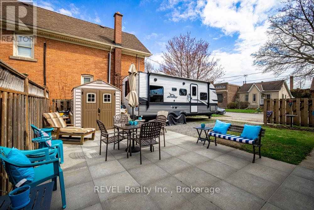 10 Wiley Street, St. Catharines, Ontario  L2R 4E5 - Photo 33 - X13005136