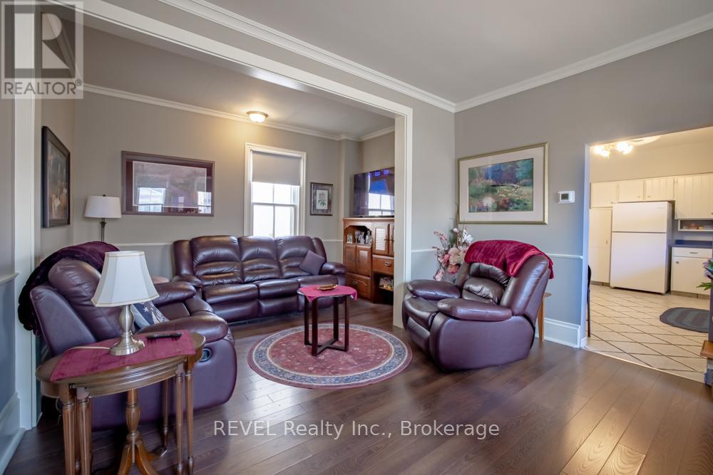 10 Wiley Street, St. Catharines, Ontario  L2R 4E5 - Photo 41 - X13005136