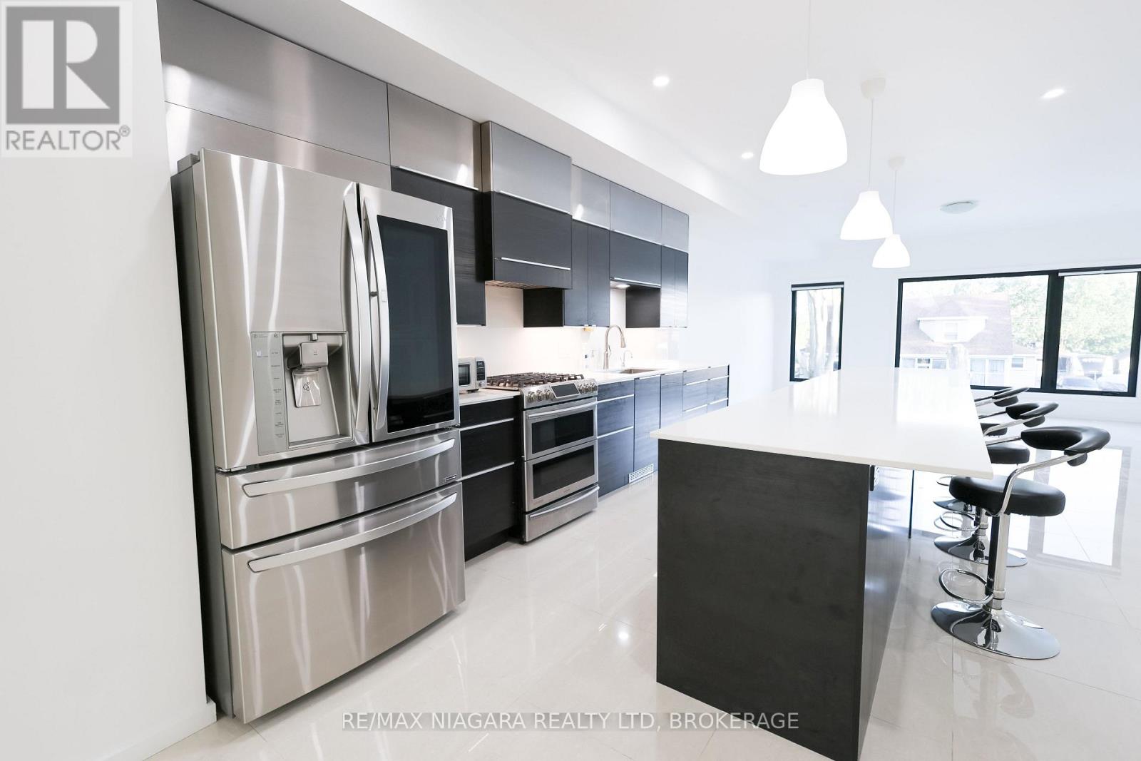 68 First Street, Welland, Ontario  L3B 4R9 - Photo 6 - X13005138