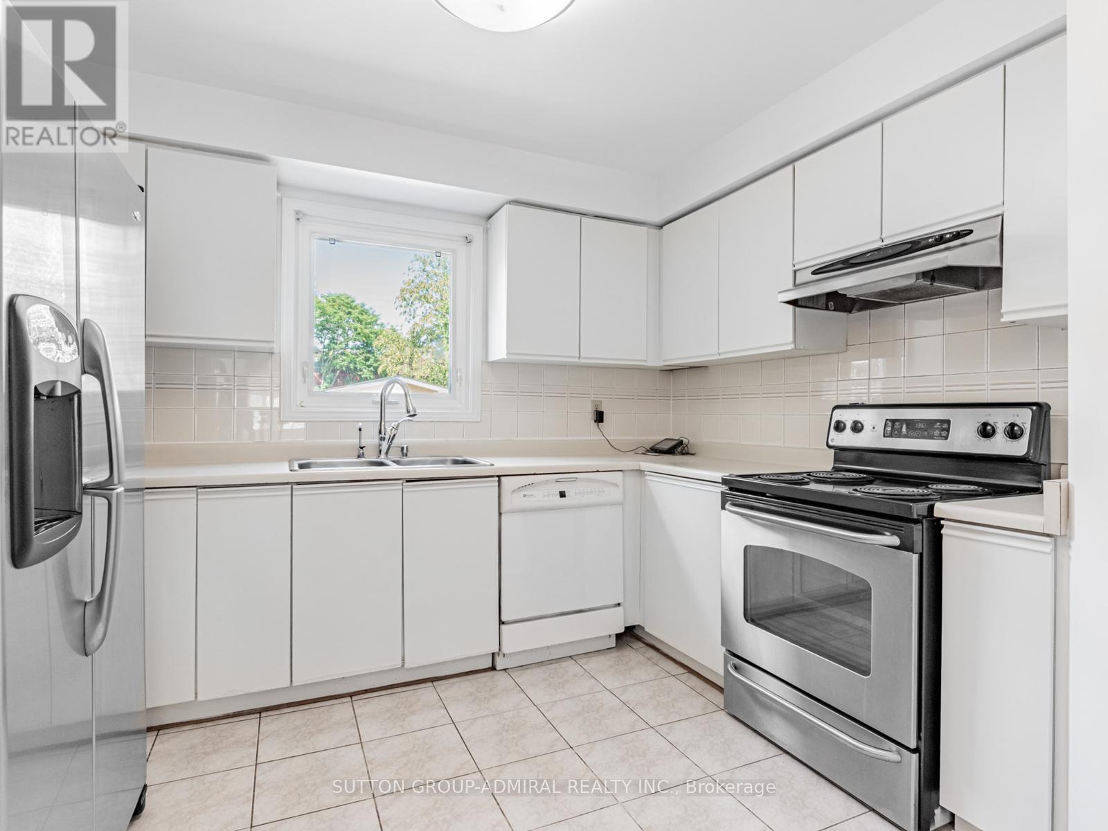 98 Rosedale Heights Drive, Vaughan, Ontario  L4J 4V7 - Photo 10 - N13005116