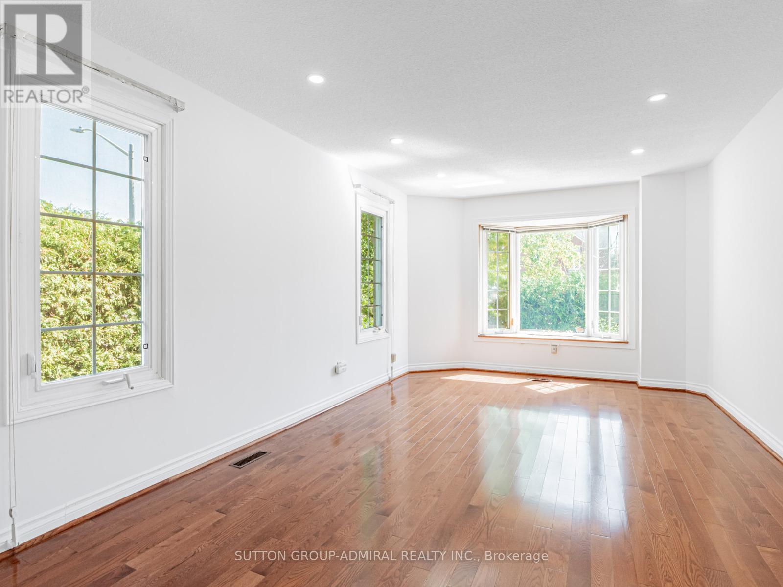 98 Rosedale Heights Drive, Vaughan, Ontario  L4J 4V7 - Photo 4 - N13005116