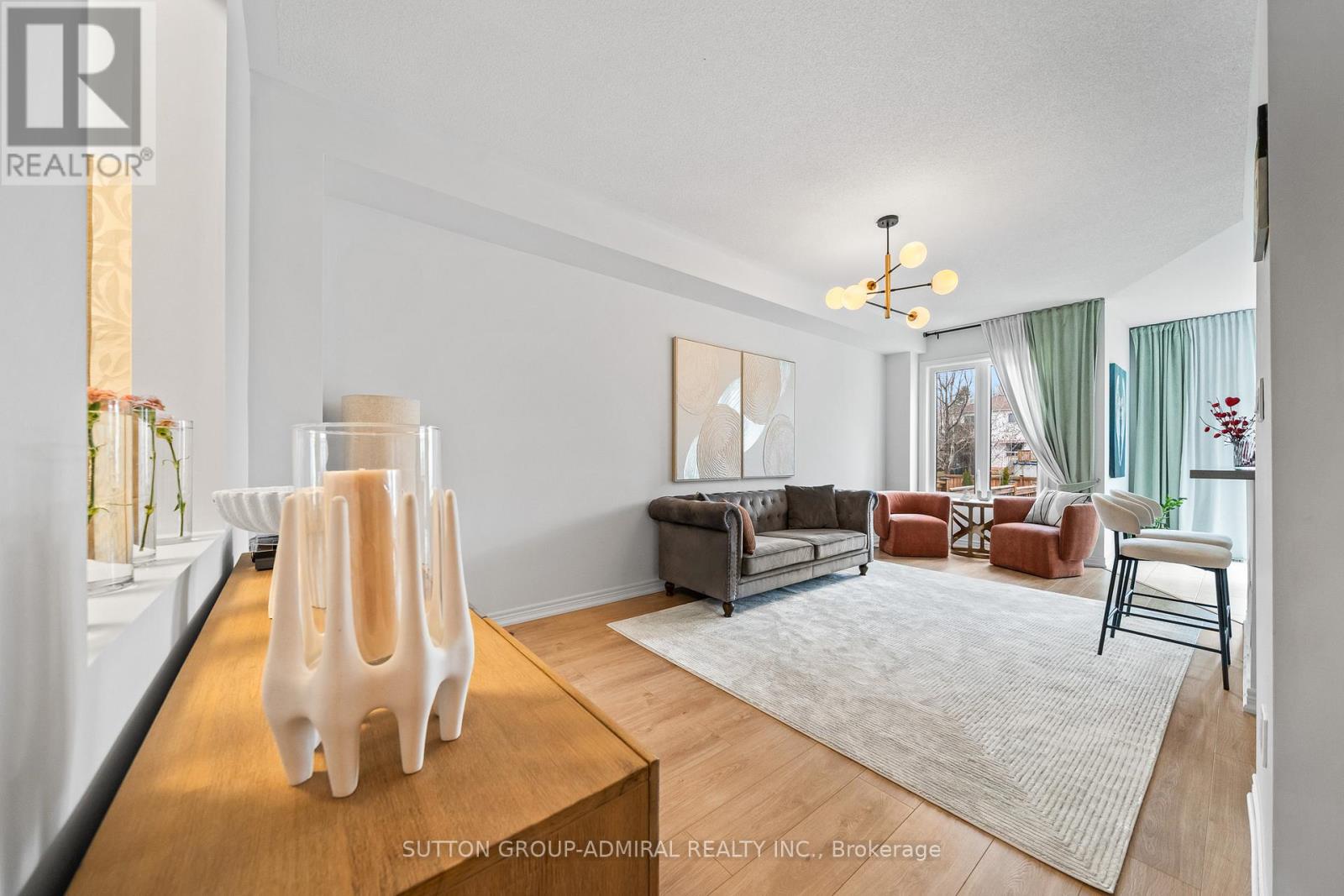 23 Greenwood Drive, Essa, Ontario  L3W 0N5 - Photo 9 - N13005140