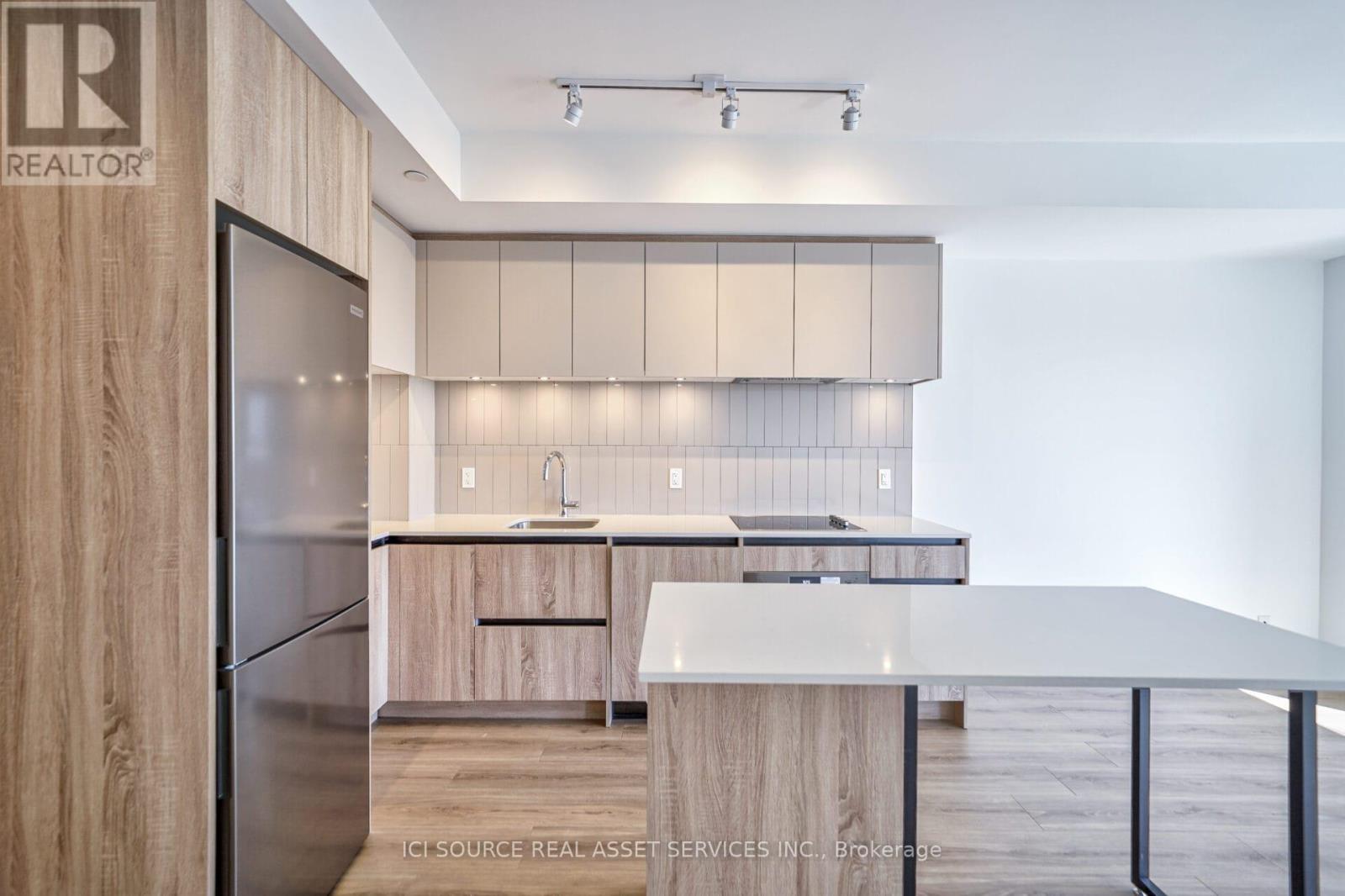 1208 - 7950 Bathurst Street, Vaughan, Ontario  L4J 0L4 - Photo 10 - N13005148