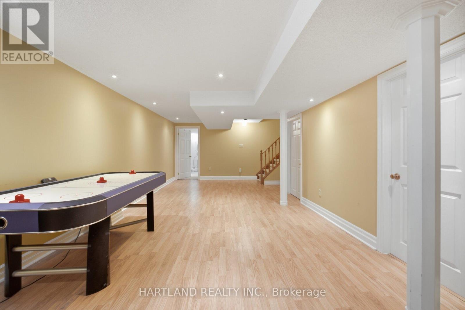 8 Westchester Crescent, Markham, Ontario  L6C 2X3 - Photo 40 - N13005152
