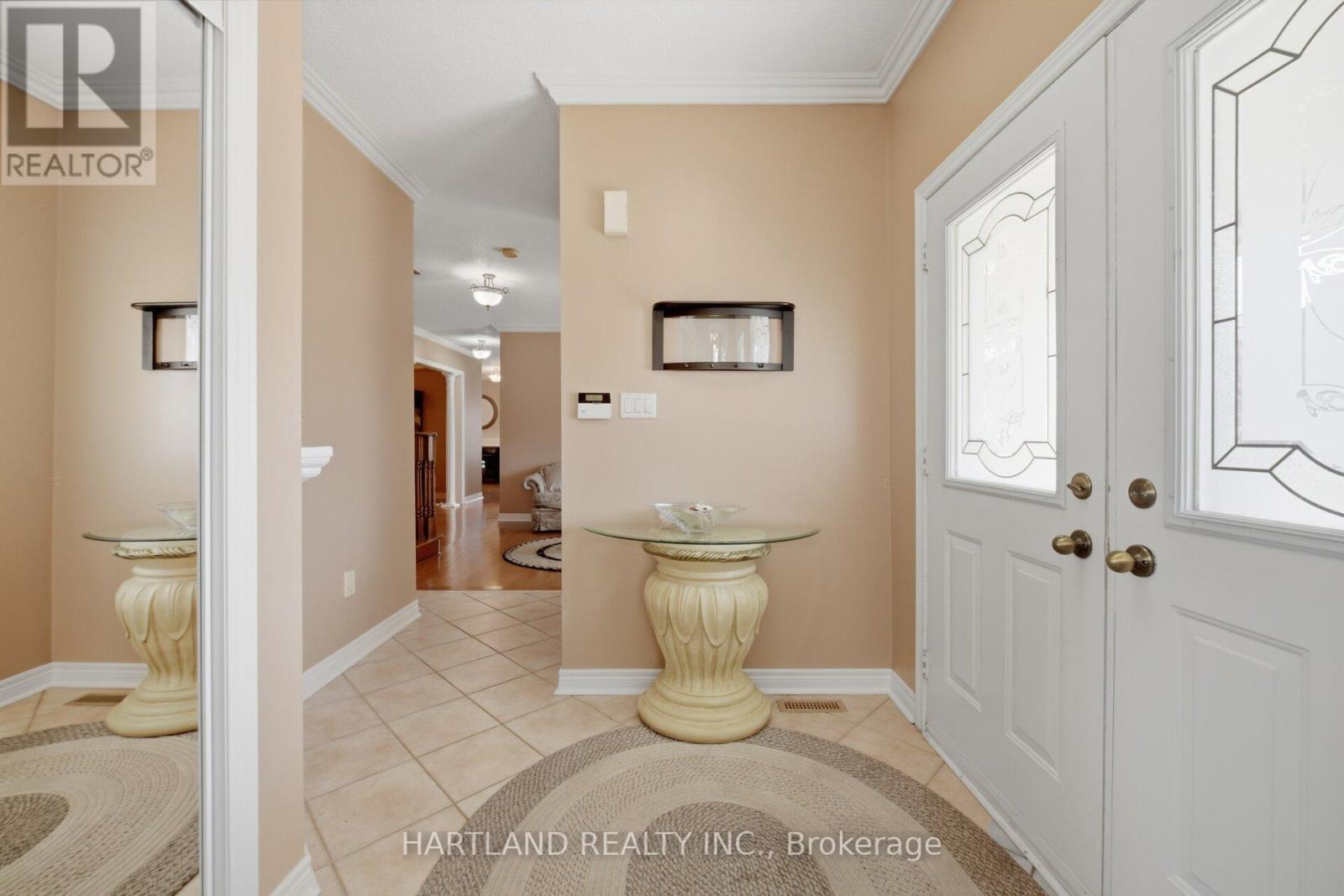 8 Westchester Crescent, Markham, Ontario  L6C 2X3 - Photo 8 - N13005152