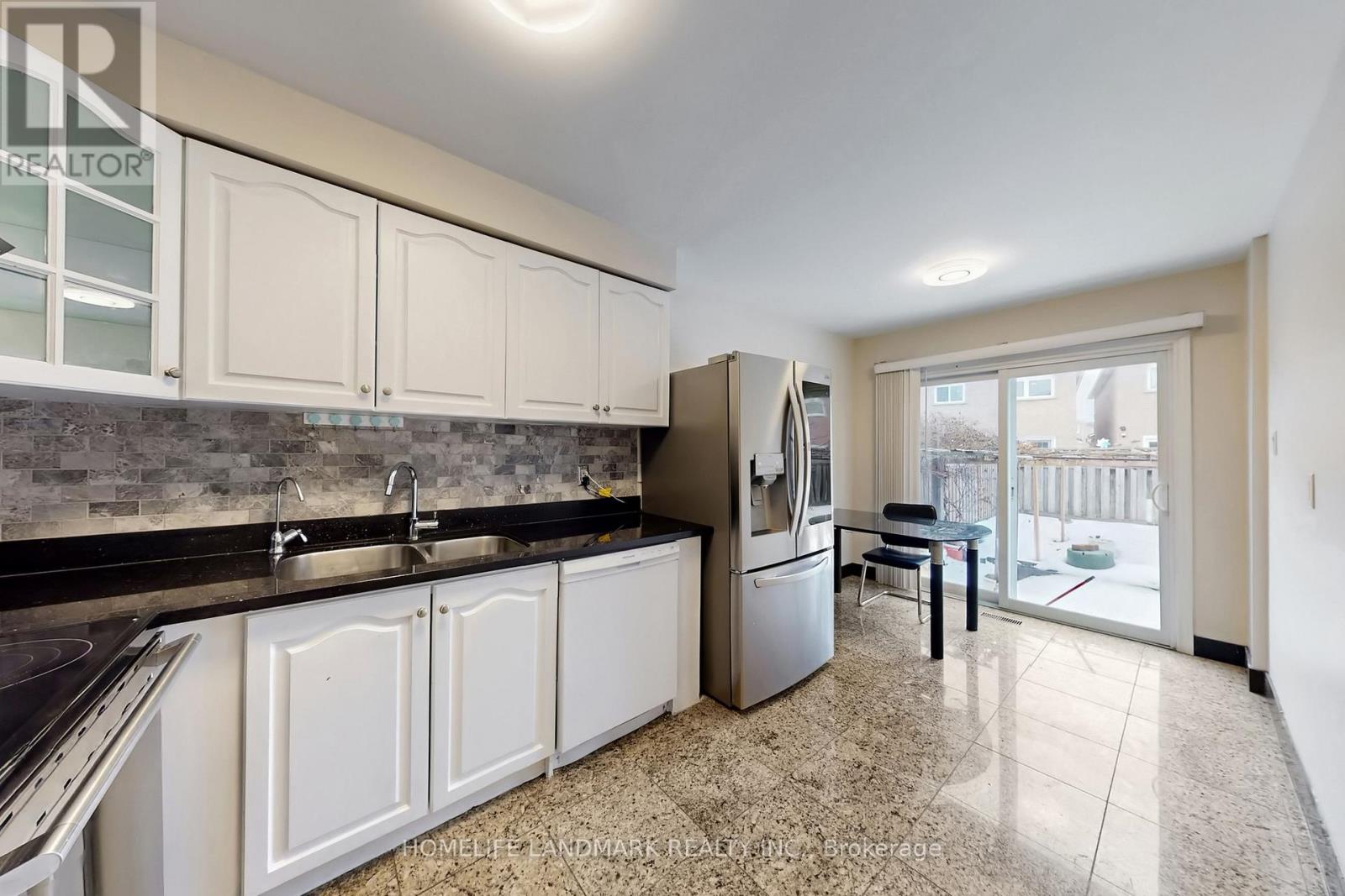 108 Miles Farm Road, Markham, Ontario  L3S 2A4 - Photo 10 - N12864576