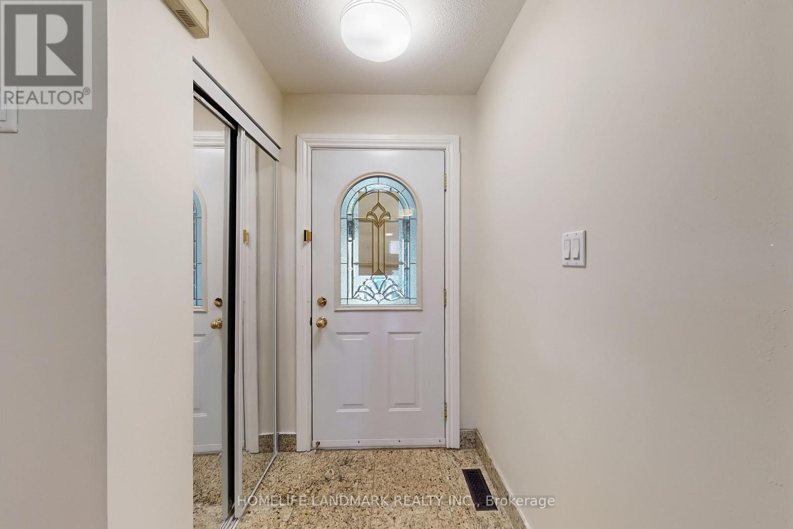 108 Miles Farm Road, Markham, Ontario  L3S 2A4 - Photo 13 - N12864576