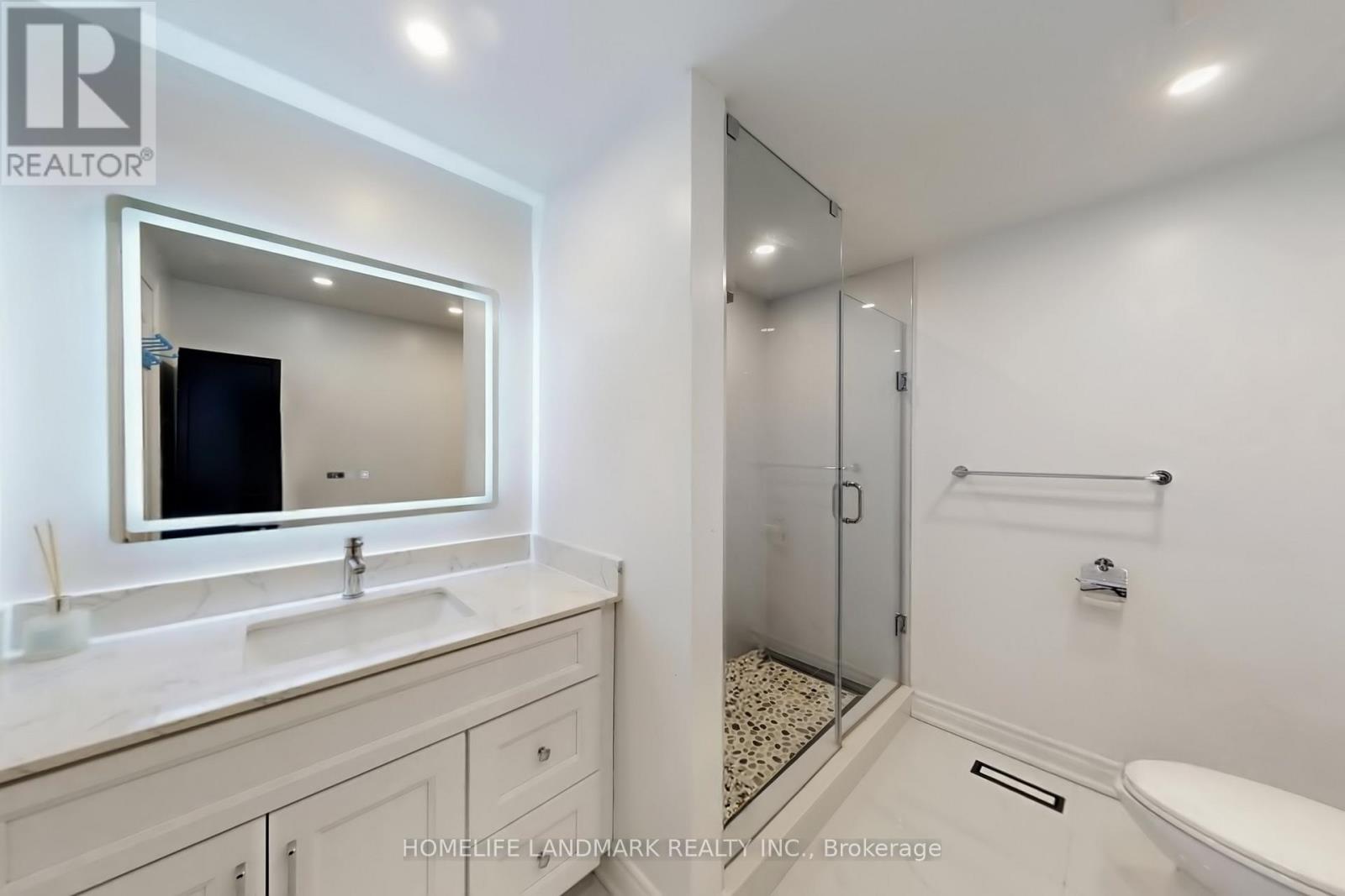 108 Miles Farm Road, Markham, Ontario  L3S 2A4 - Photo 25 - N12864576