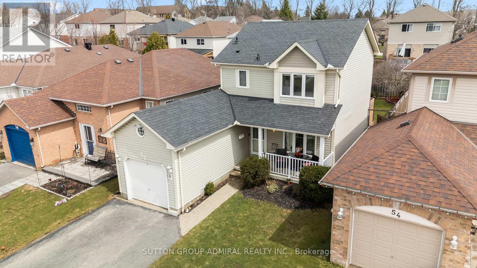 52 MOIR CRESCENT, Barrie, Ontario