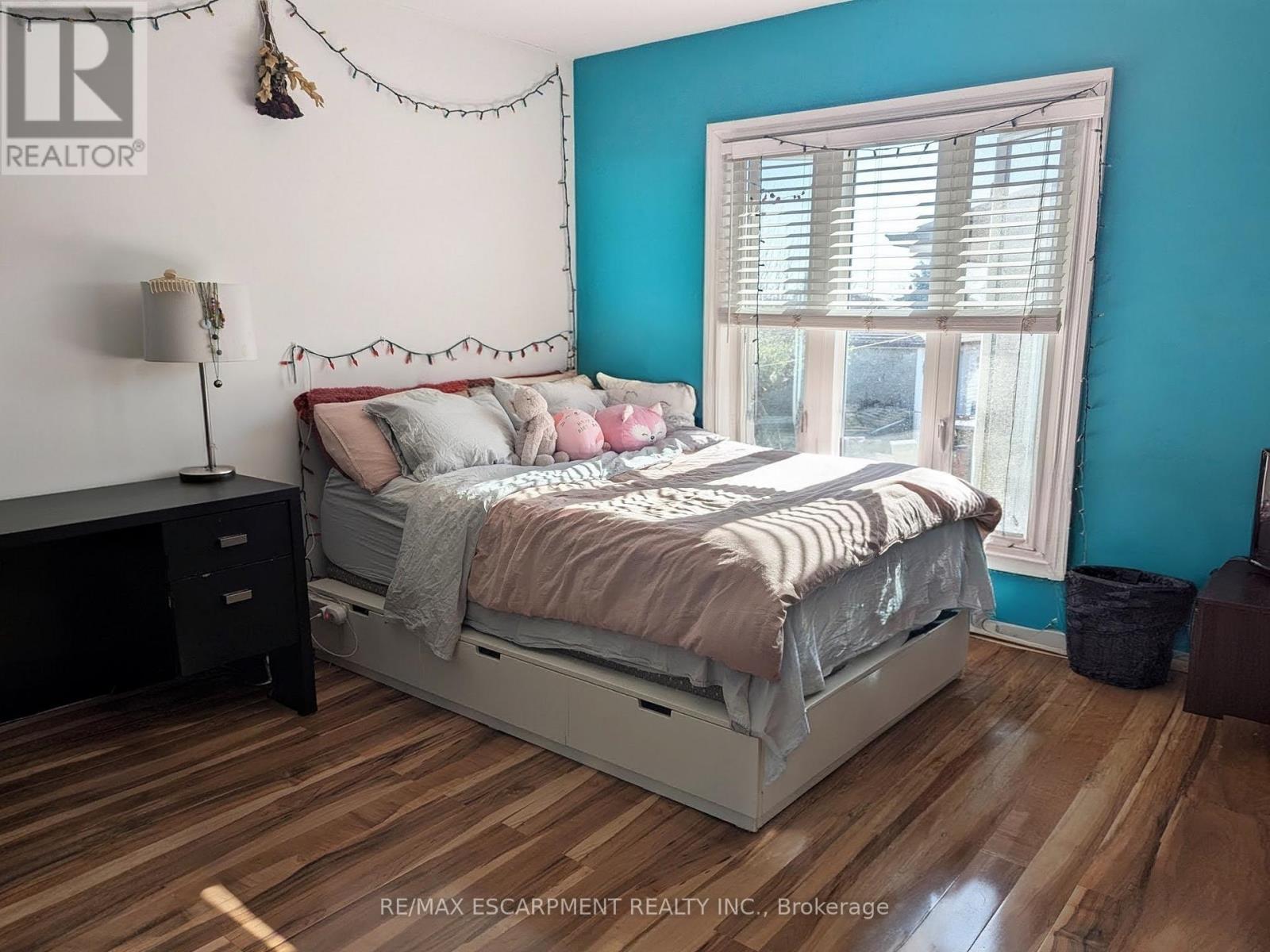 35 Marcia Avenue, Toronto, Ontario  M6B 2Y6 - Photo 11 - W13005130