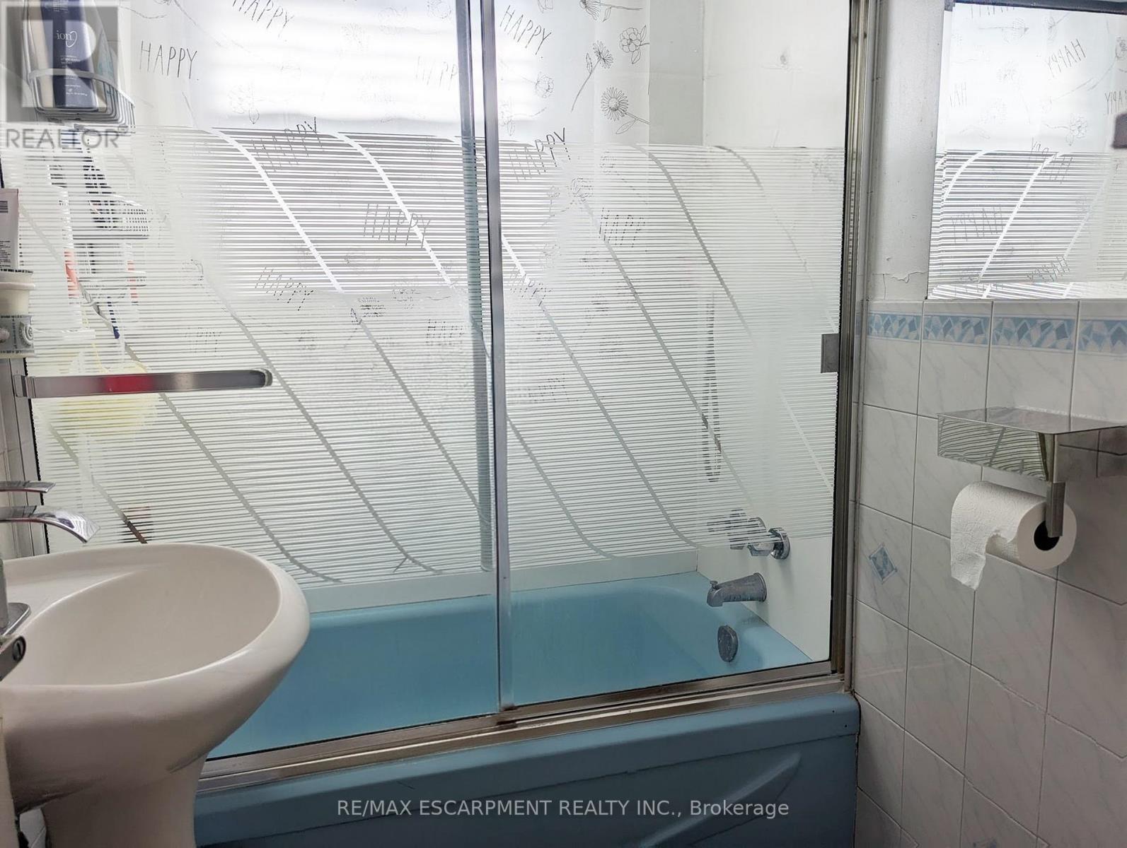 35 Marcia Avenue, Toronto, Ontario  M6B 2Y6 - Photo 18 - W13005130