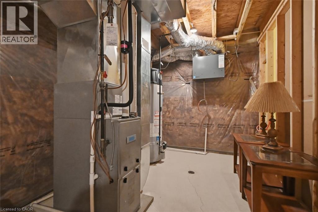 18 Borden Trail, Welland, Ontario  L3C 0H1 - Photo 43 - 40819904