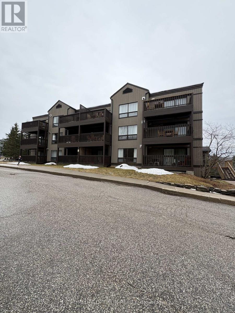 106 - 51 DEERHURST DRIVE, Huntsville, Ontario