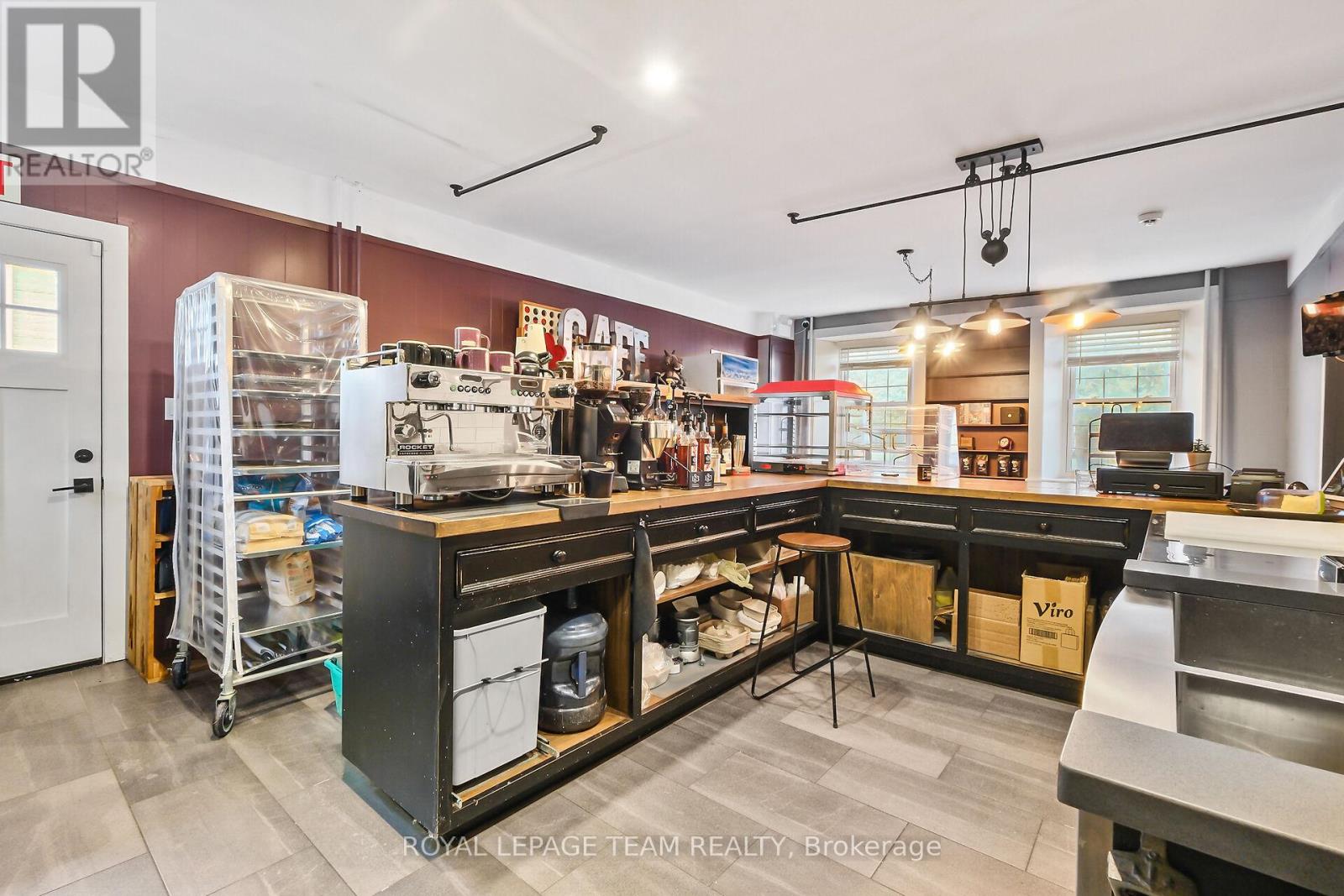 6 Spencer Street, Edwardsburgh/cardinal, Ontario  K0E 1X0 - Photo 11 - X12399148