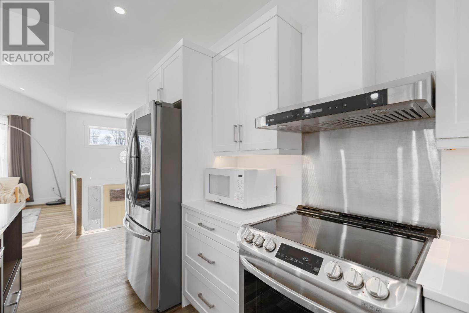 74 England Circle, West Royalty, Prince Edward Island  C1E 1W9 - Photo 16 - 202607565