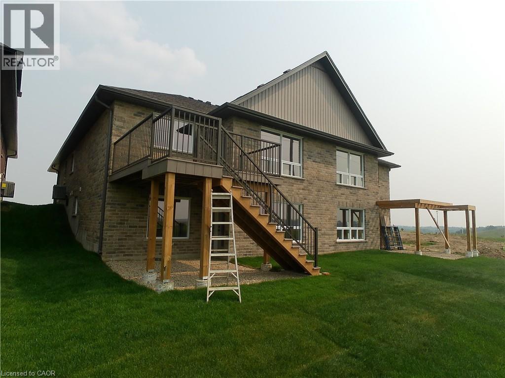 110 Bedell Drive, Drayton, Ontario  N0G 1P0 - Photo 2 - 40804416