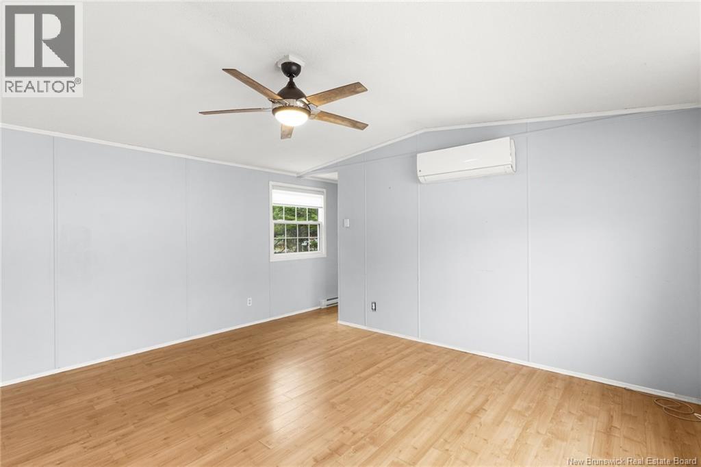 111 Currie Crescent, Waasis, New Brunswick  E3B 7H3 - Photo 12 - NB137144