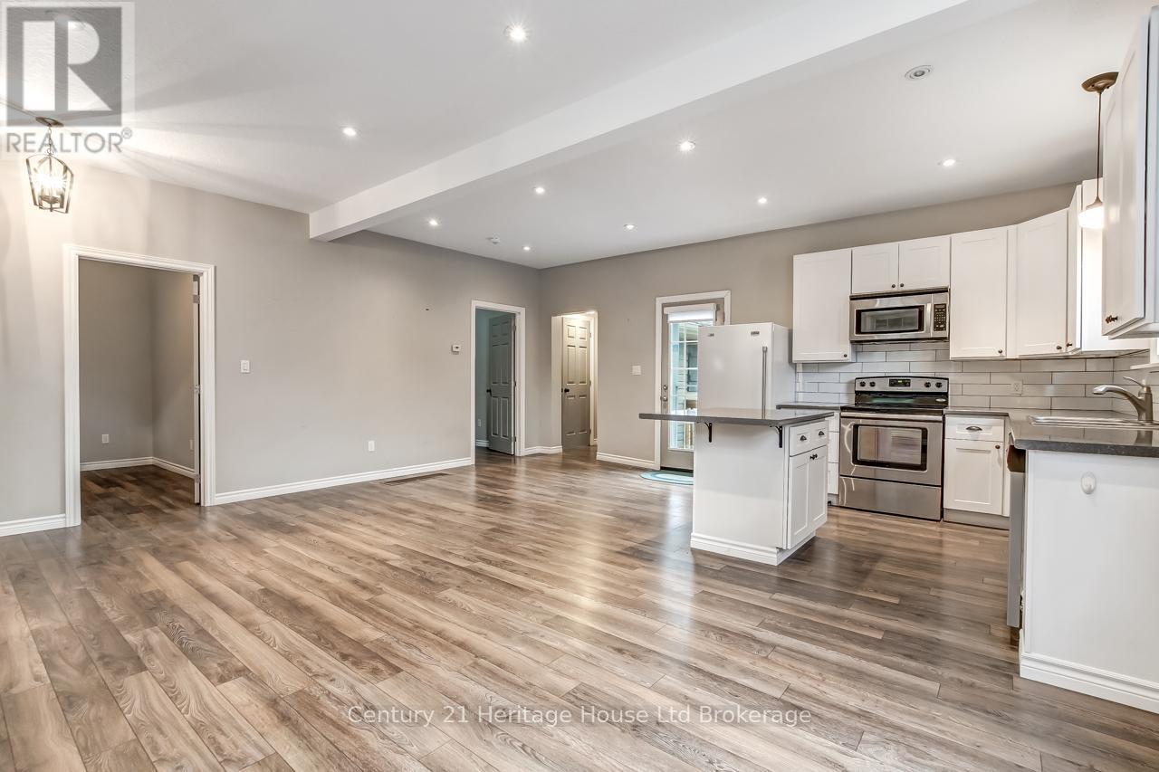 137 Wonham Street S, Ingersoll, Ontario  N5C 2Y9 - Photo 7 - X13005206