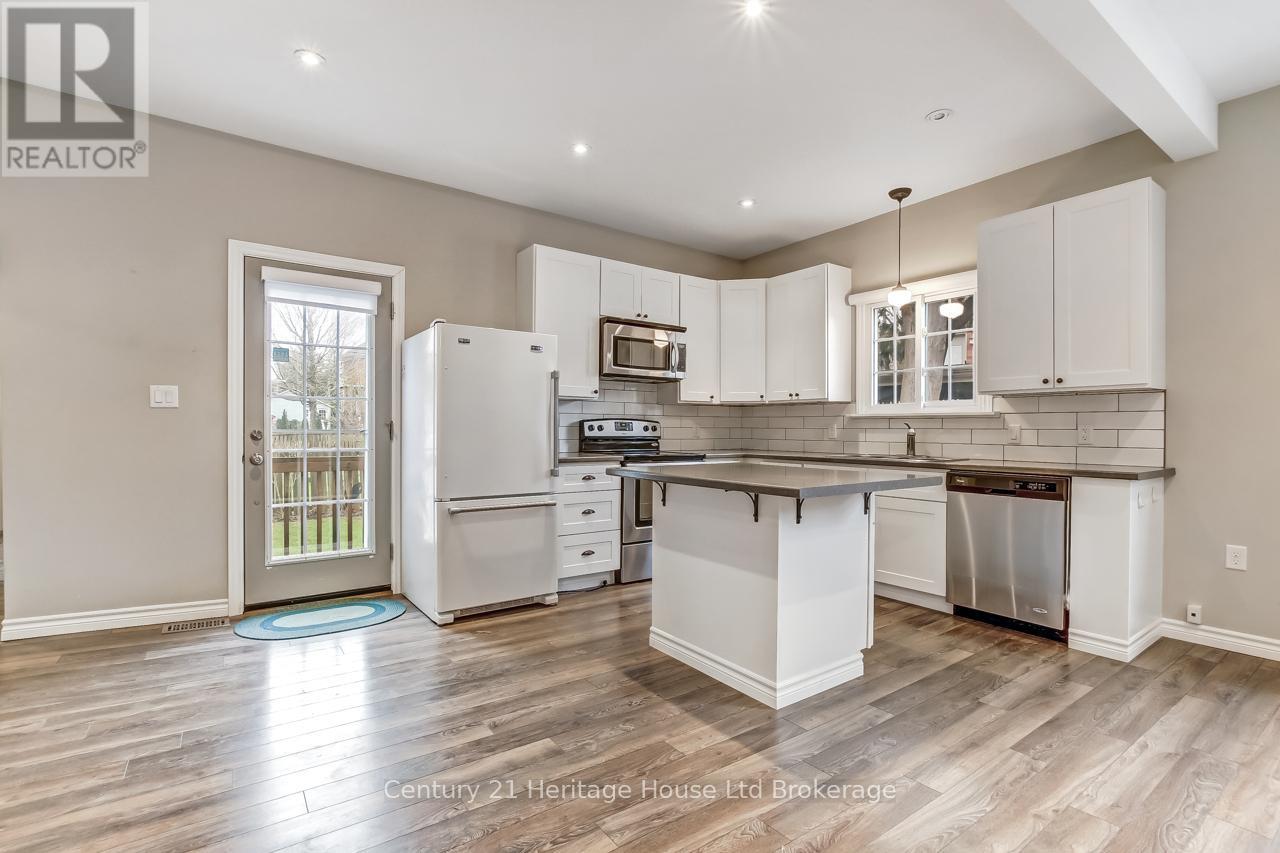 137 Wonham Street S, Ingersoll, Ontario  N5C 2Y9 - Photo 8 - X13005206