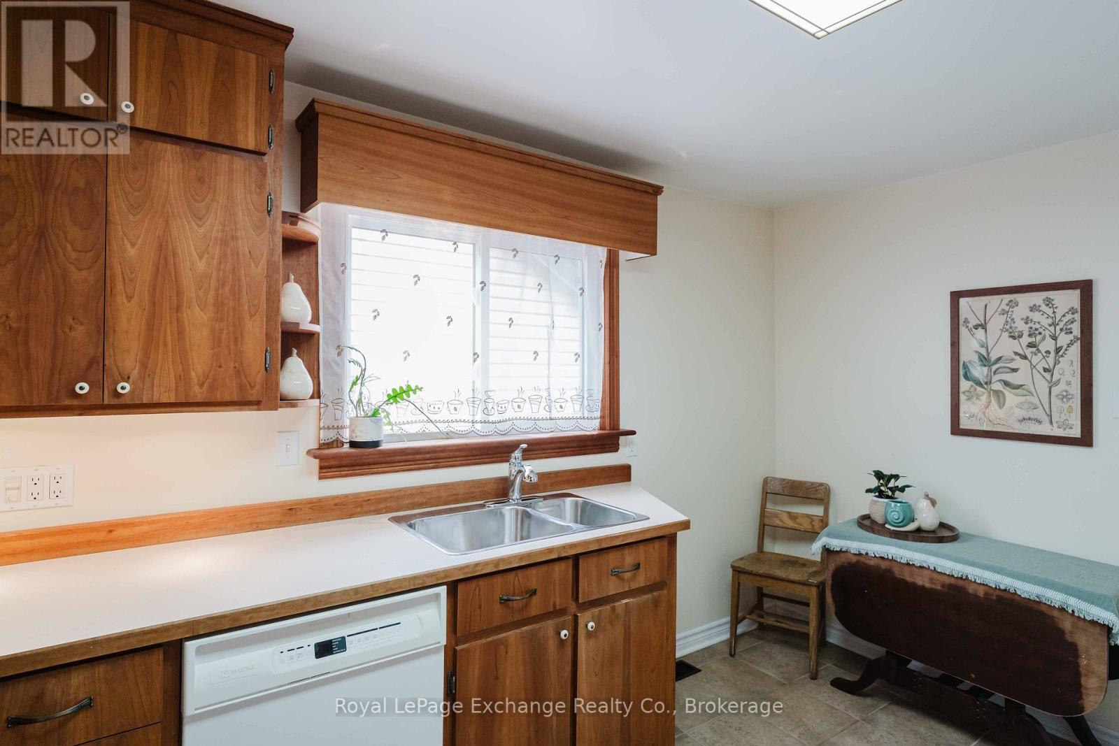 356 Morpeth Street, Saugeen Shores, Ontario  N0H 2L0 - Photo 13 - X13005204