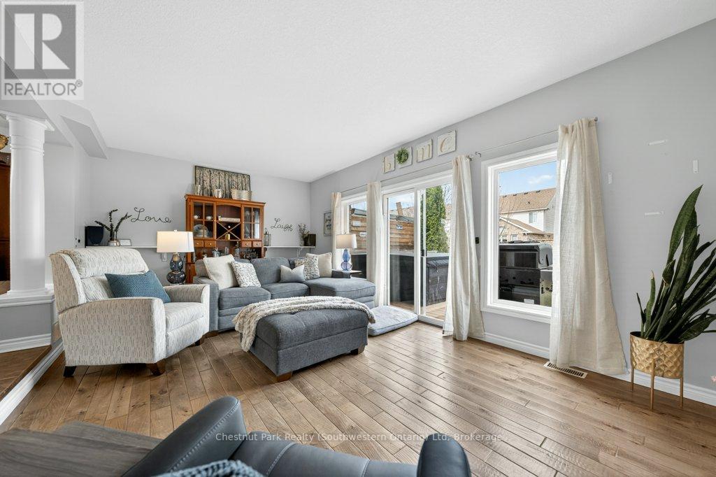 157 Lynch Circle, Guelph, Ontario  N1L 1R7 - Photo 27 - X13005216