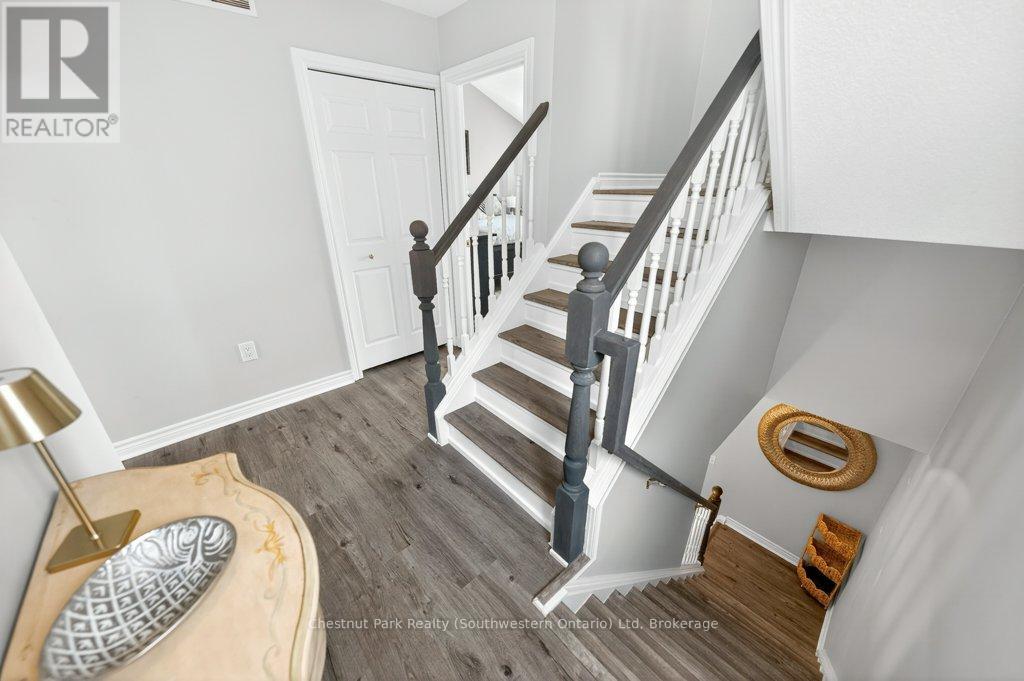 157 Lynch Circle, Guelph, Ontario  N1L 1R7 - Photo 29 - X13005216