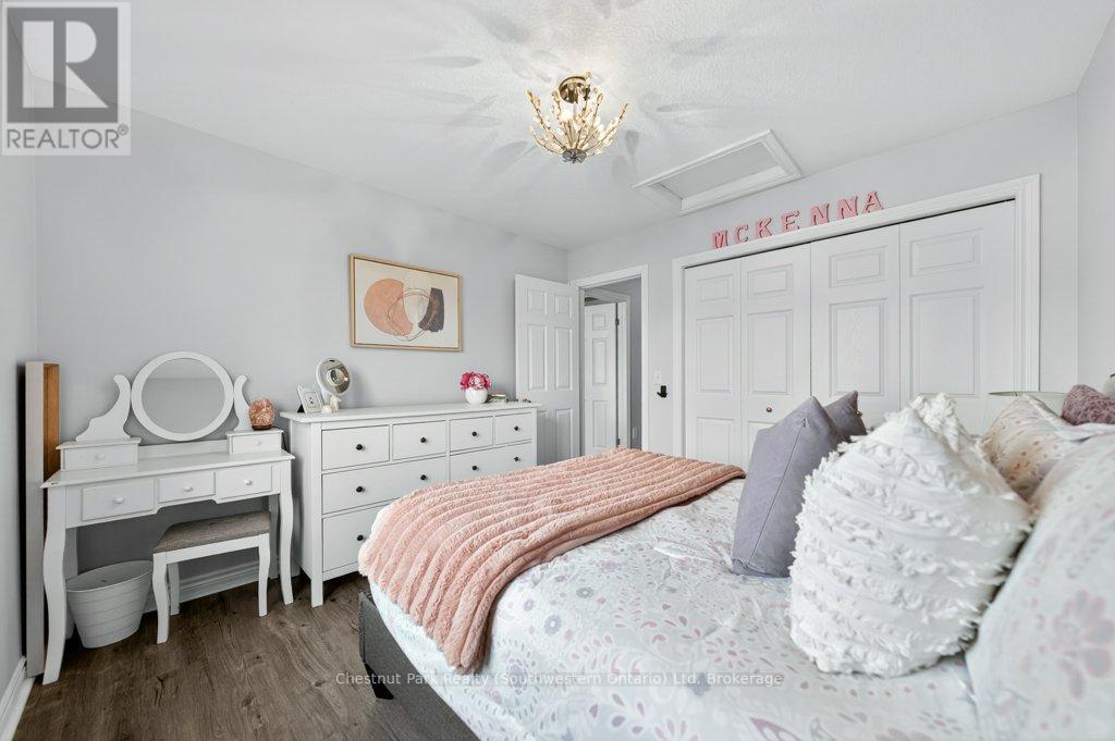 157 Lynch Circle, Guelph, Ontario  N1L 1R7 - Photo 38 - X13005216