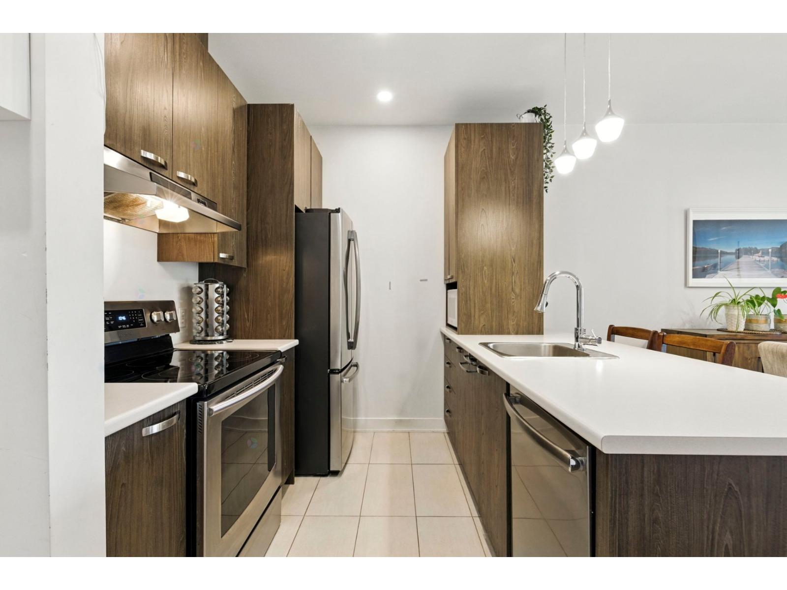 4751 Rue St-Ambroise|#404 Montréal (Le Sud-Ouest) Quebec Canada H4C2E8 2