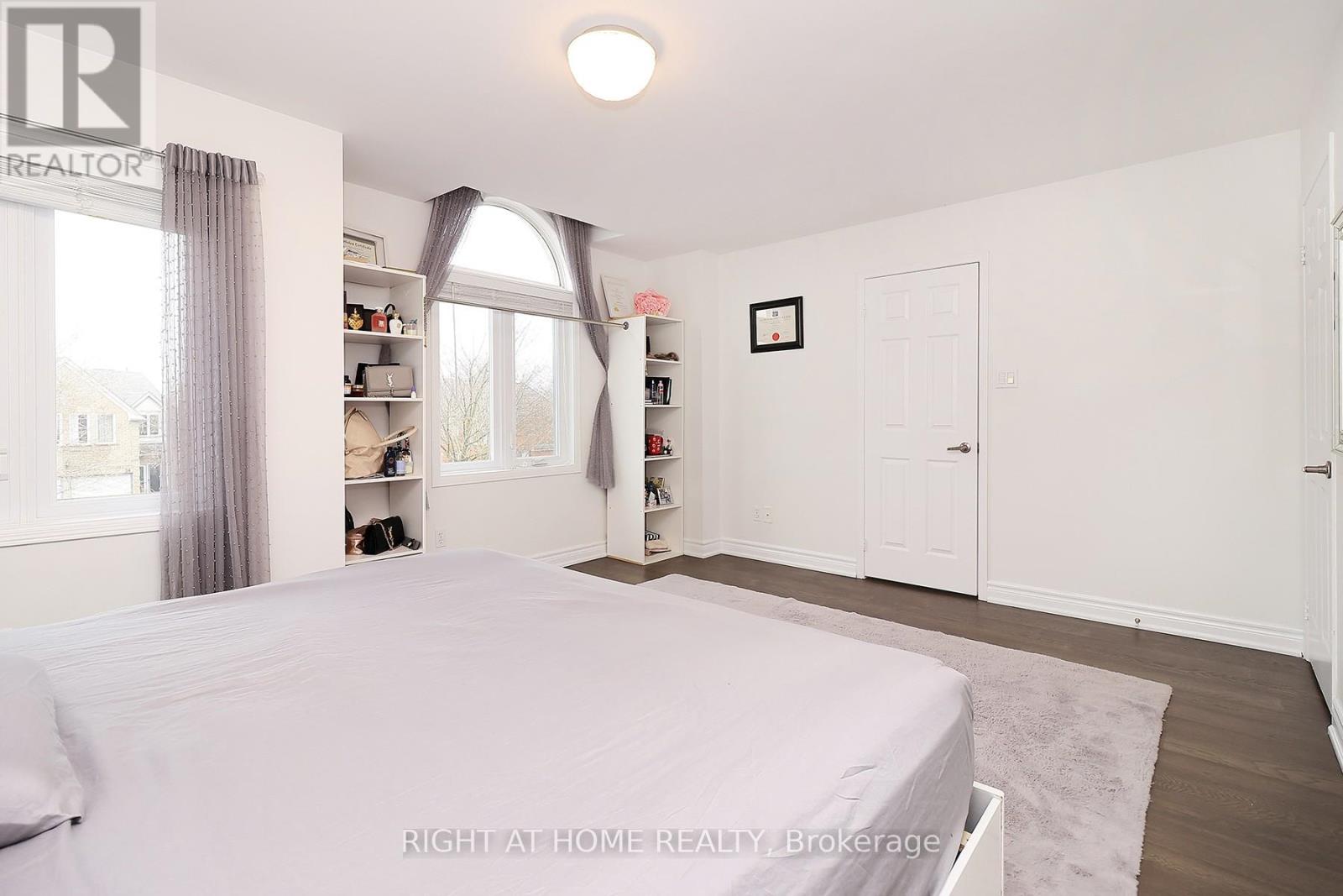 27 Foundry Lane, Whitby, Ontario  L1P 1M5 - Photo 18 - E13005196