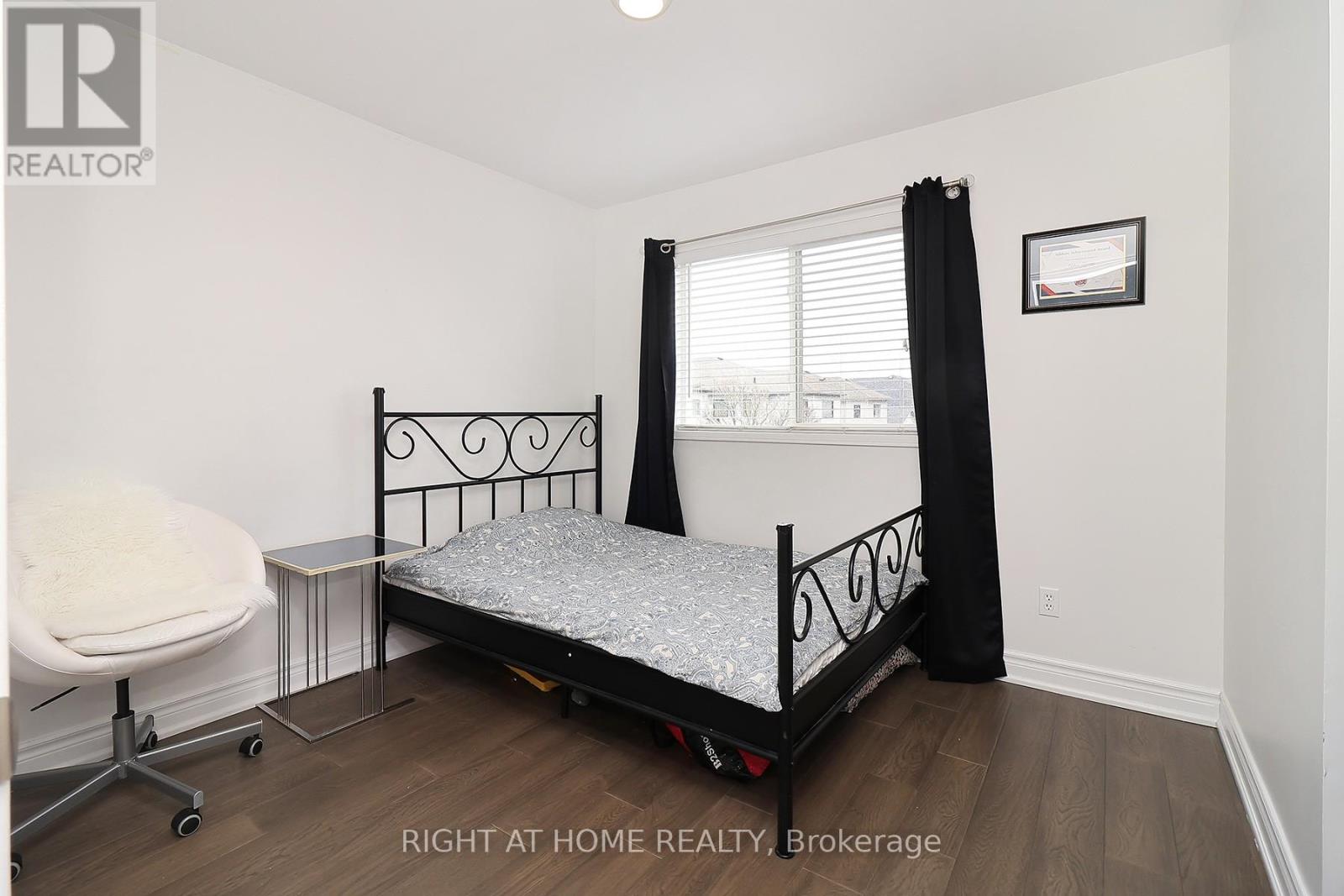 27 Foundry Lane, Whitby, Ontario  L1P 1M5 - Photo 19 - E13005196