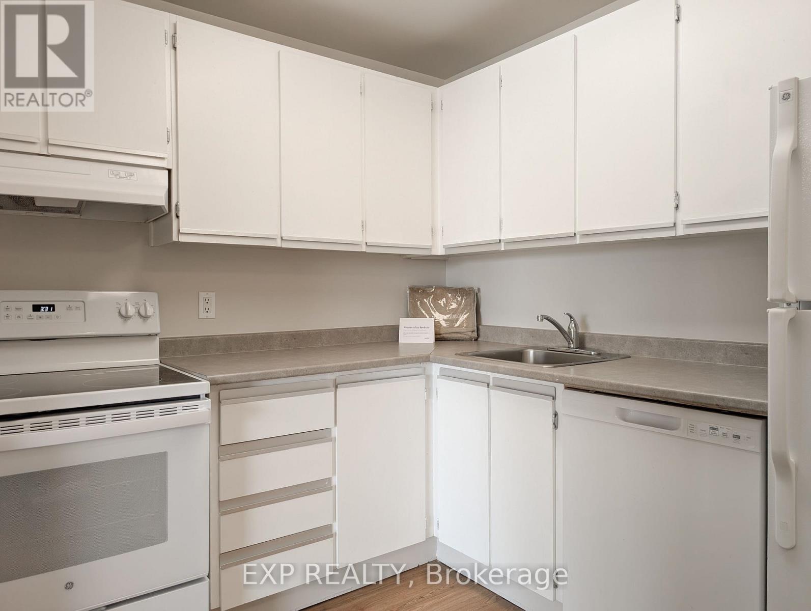 320 - 1320 Richmond Road, Ottawa, Ontario  K2B 8L3 - Photo 3 - X13005190